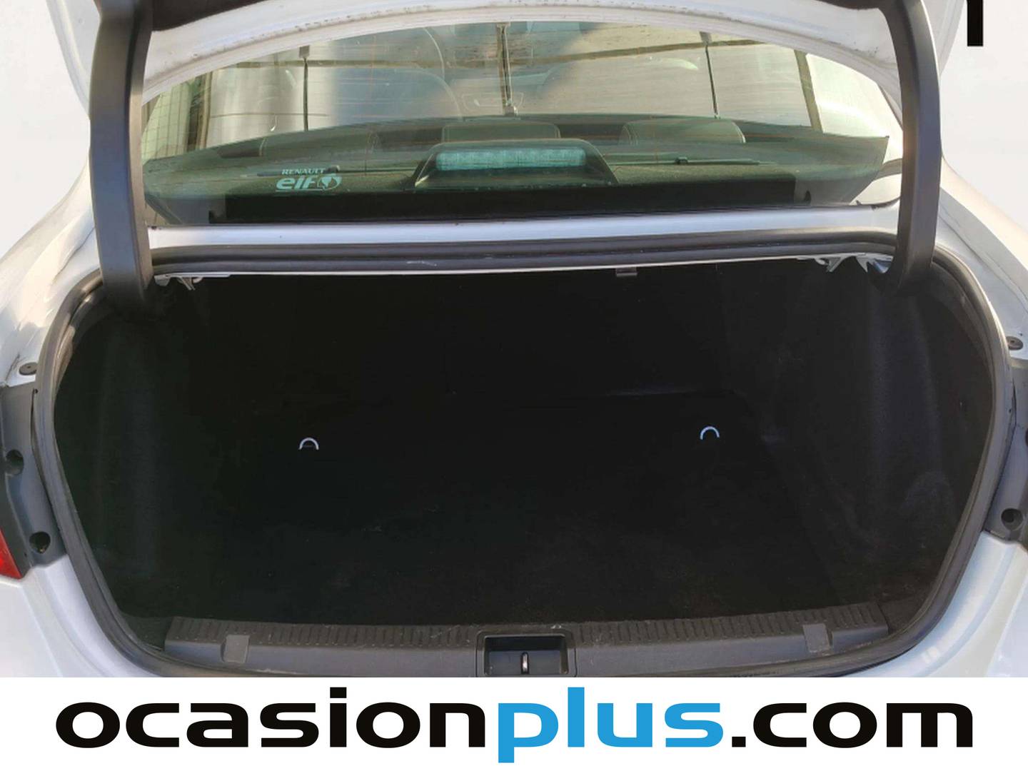 Fotos maletero Renault Fluence Renault Fluence 1.6 16v Dynamique (110 CV)
