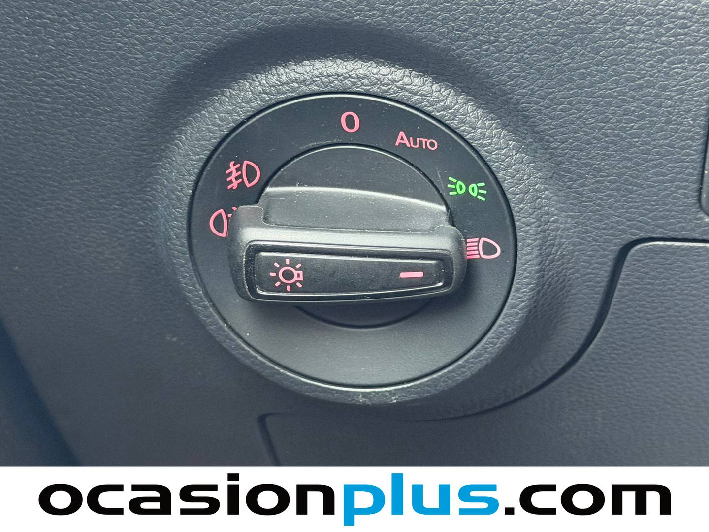 Seat Arona Seat Arona 1.0 TSI Style Plus (110 CV) seminuevo