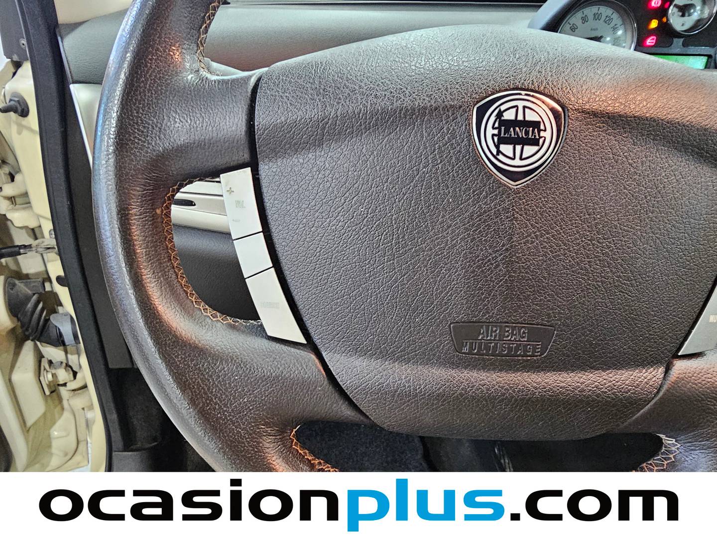 Lancia Ypsilon Lancia Ypsilon 1.4 8v Platino (77 CV) de segunda mano
