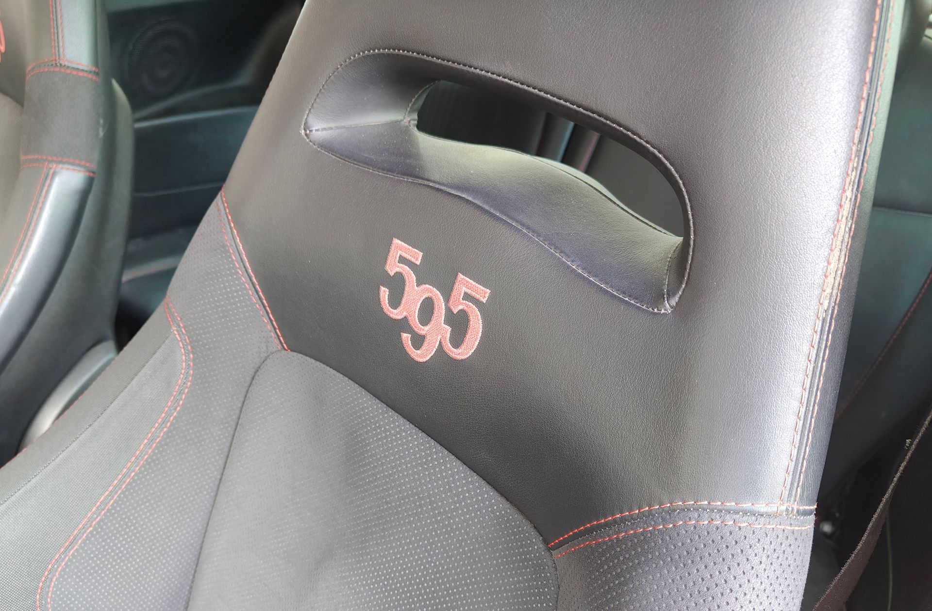 Abarth 500 1.4 16v T-Jet 595 Competizione - foto 5