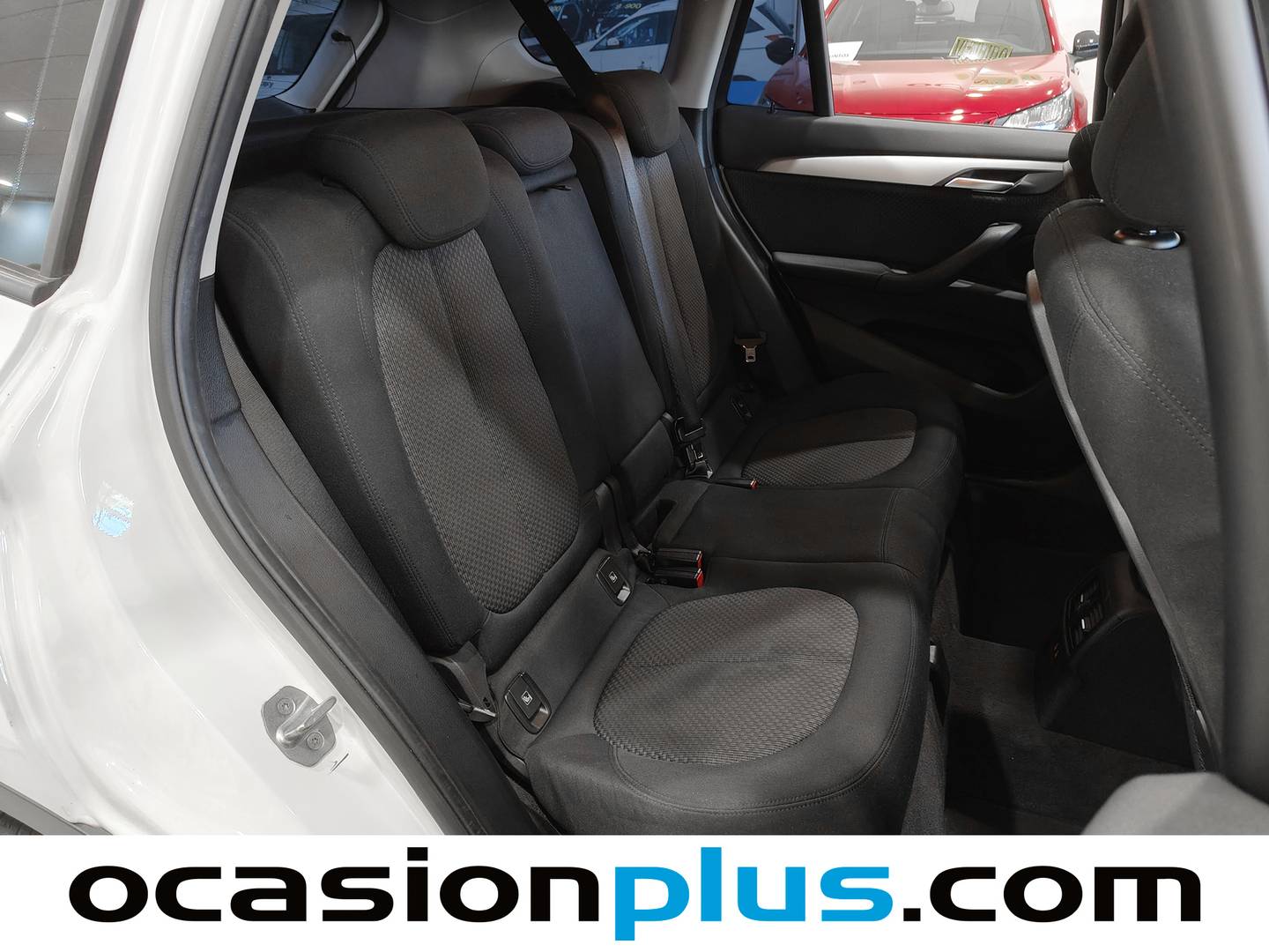 Foto BMW X1 BMW X1 sDrive18d Business (150 CV)