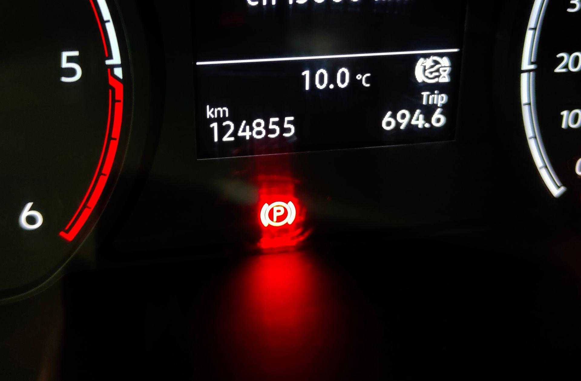Volkswagen Caddy 2.0 TDI - foto 10