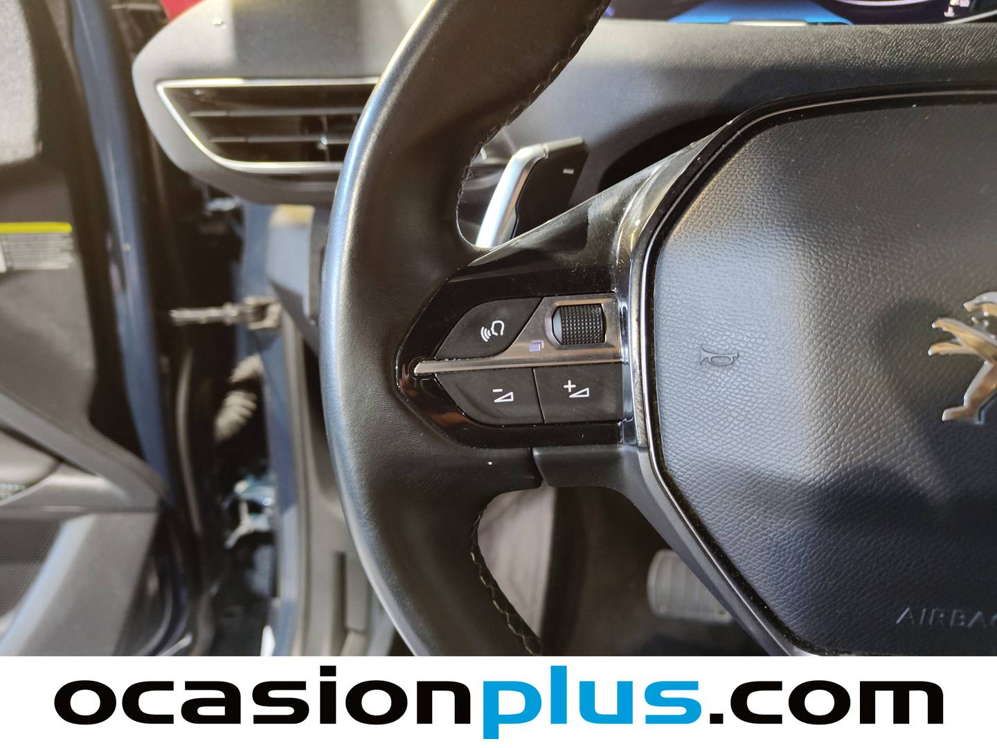 Foto Peugeot 3008 Peugeot 3008 PureTech 130 S&S Allure Pack EAT8  (130 CV)