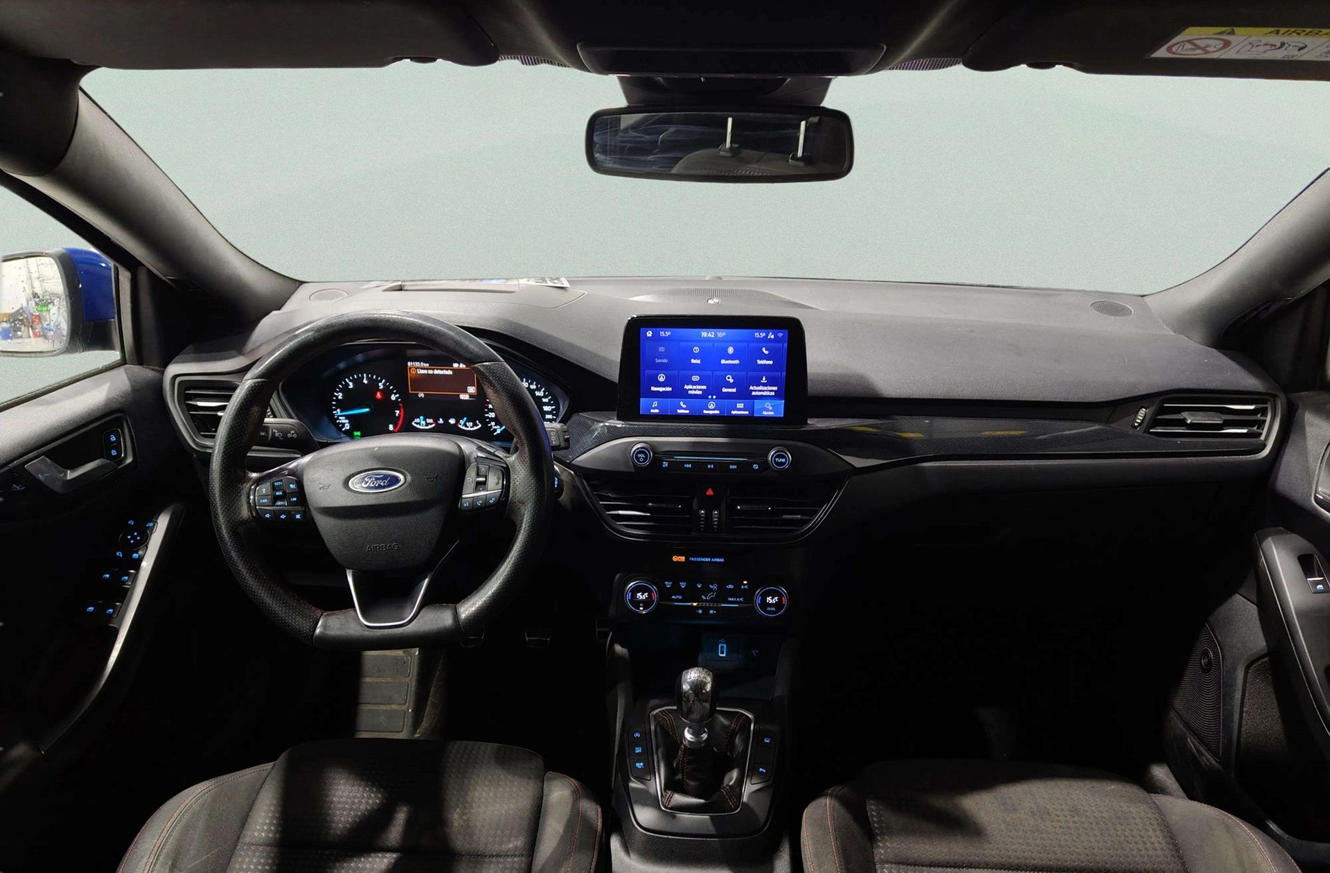 Ford Focus 1.0 EcoBoost ST-Line - foto 7