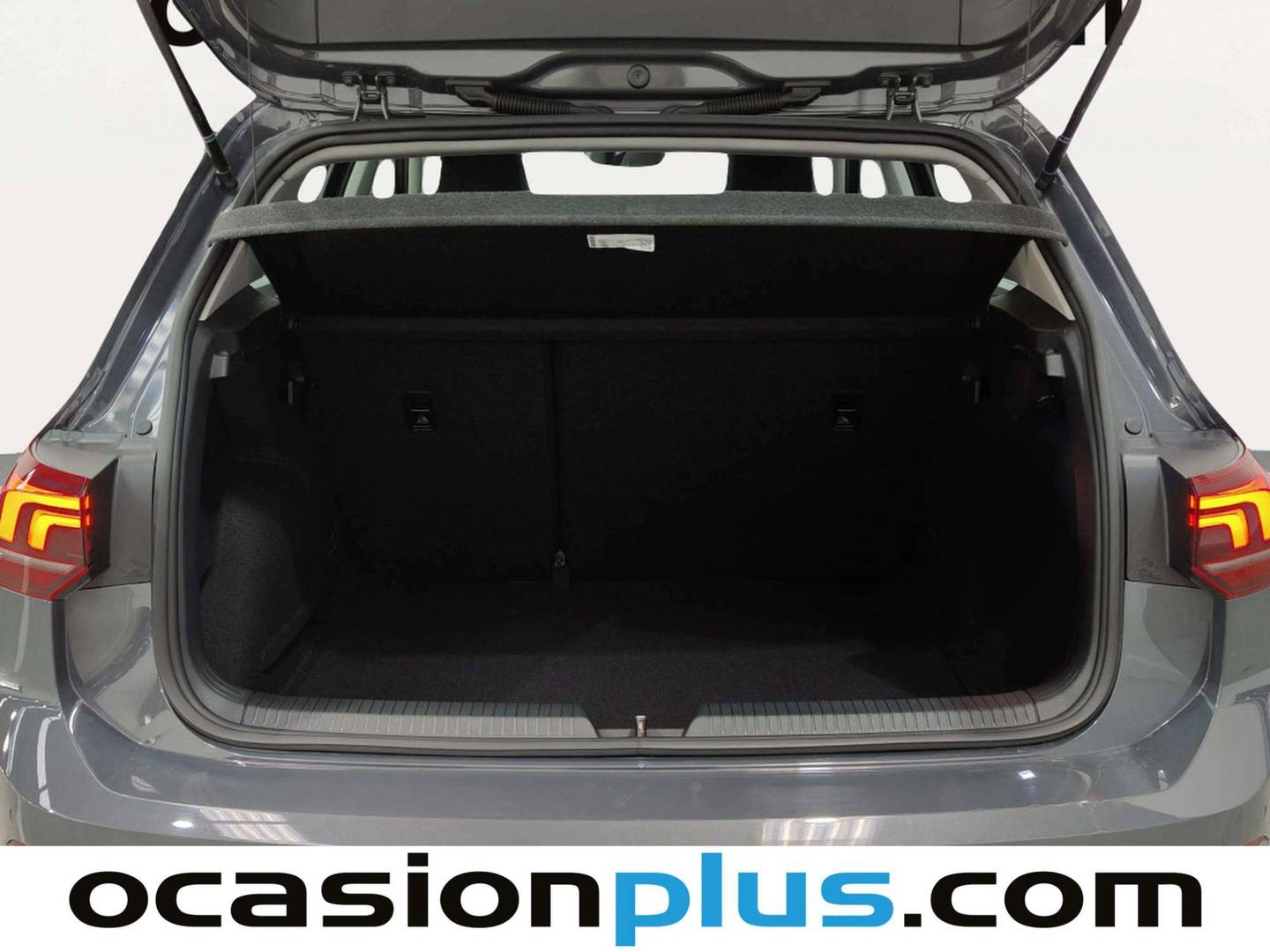 Fotos maletero Volkswagen Golf Volkswagen Golf 1.5 eTSI (116 CV) DSG