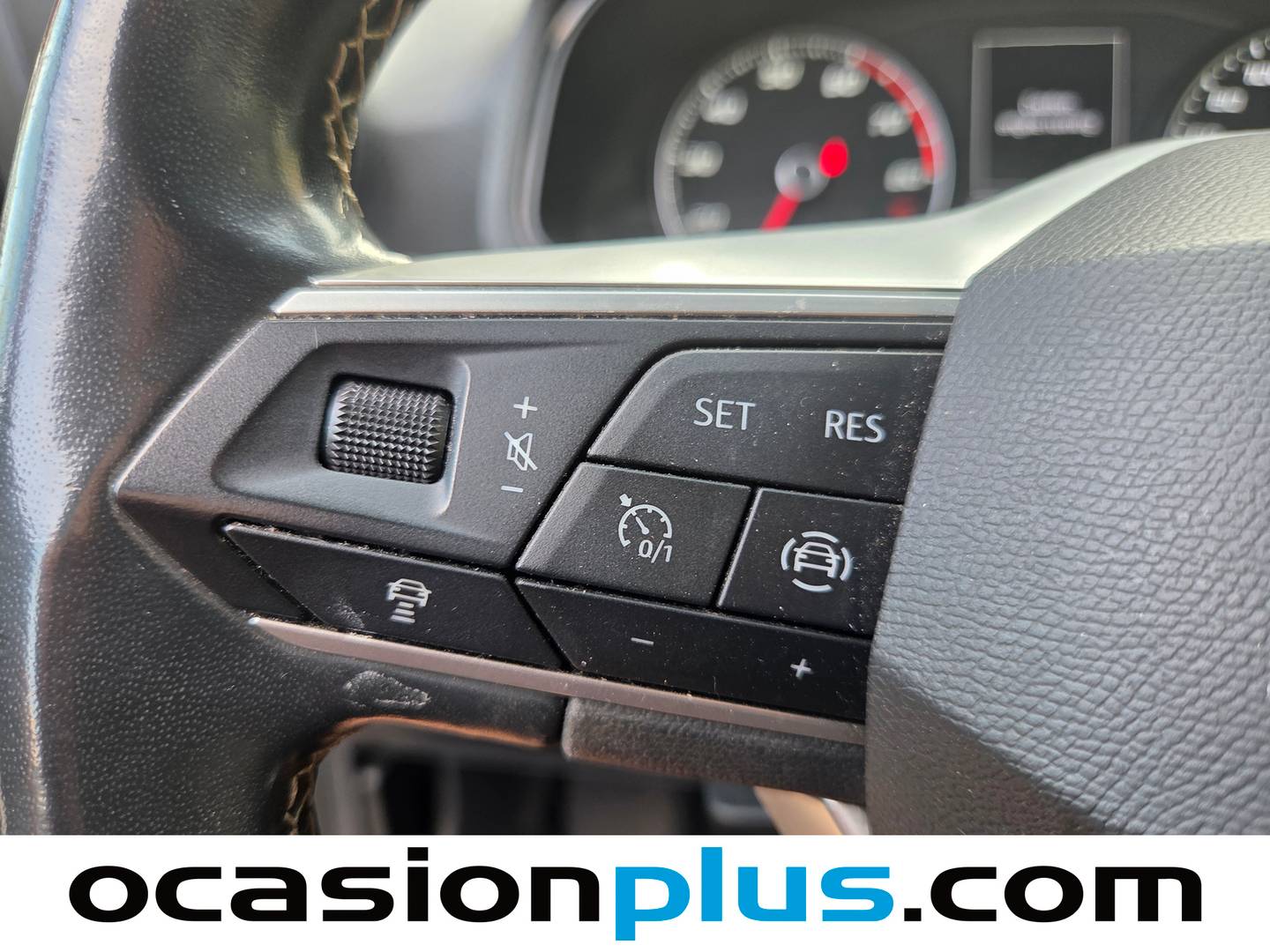 Extras y acabados del Seat Arona Seat Arona 1.0 TSI Style XL Edition (110 CV)