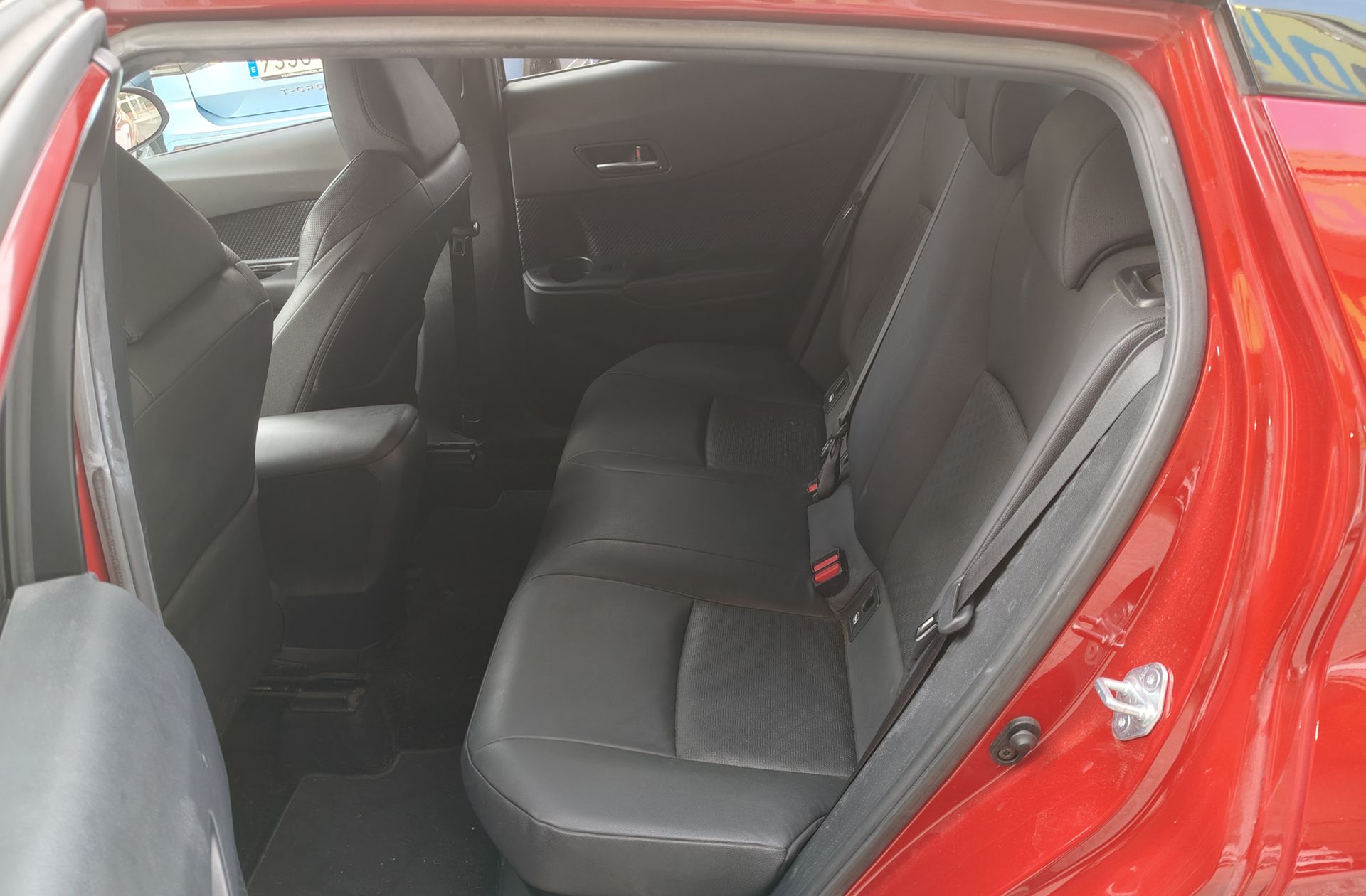 Toyota C-HR 180H Advance Luxury - foto 11