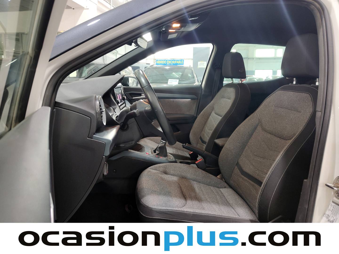 Foto asientos delanteros Seat Arona Seat Arona 1.0 TSI S&S Xperience XM Edition (110 CV)