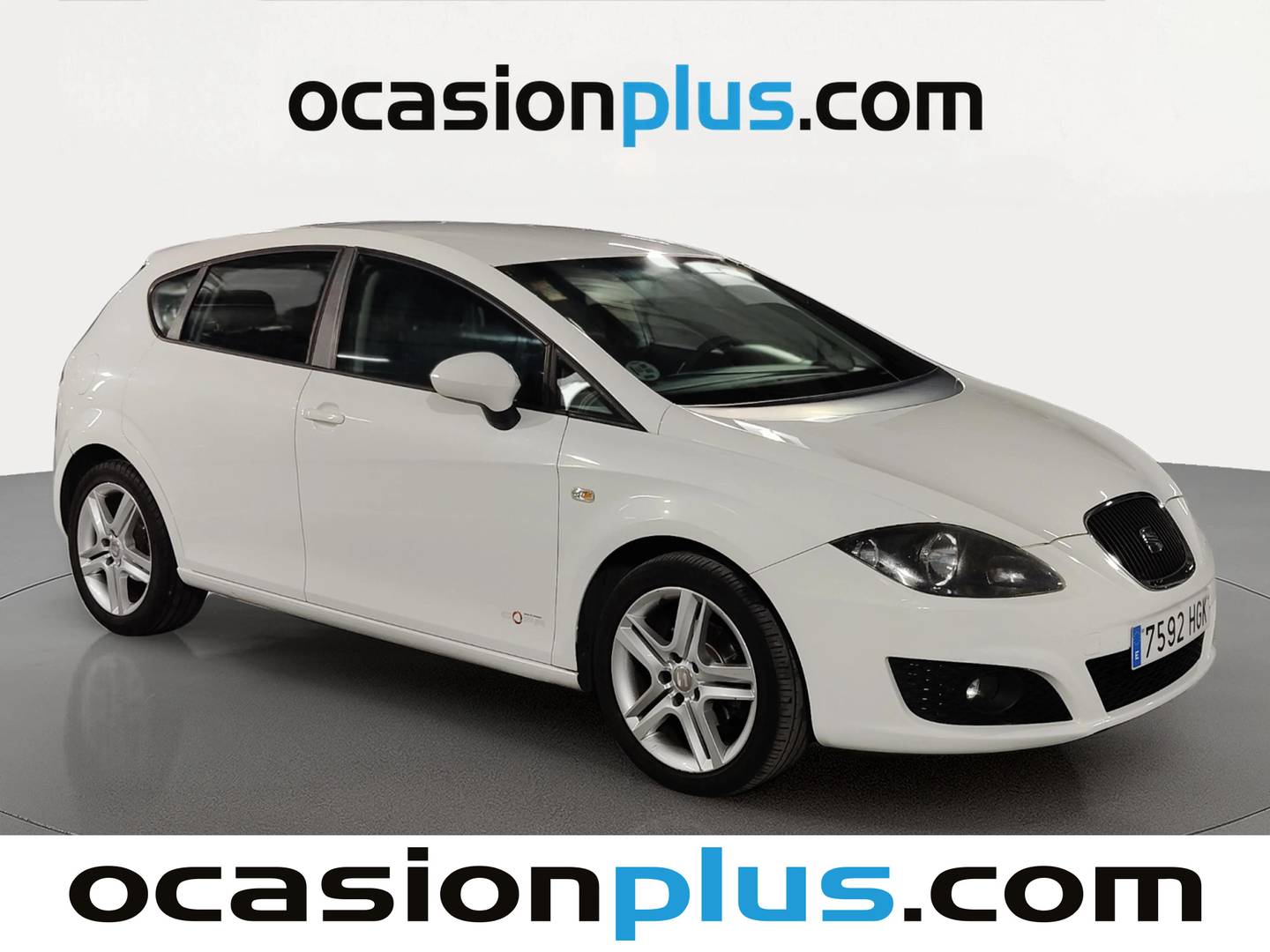 Foto delantera Seat León Seat León 1.6 TDI Reference Copa (90 CV) derecha