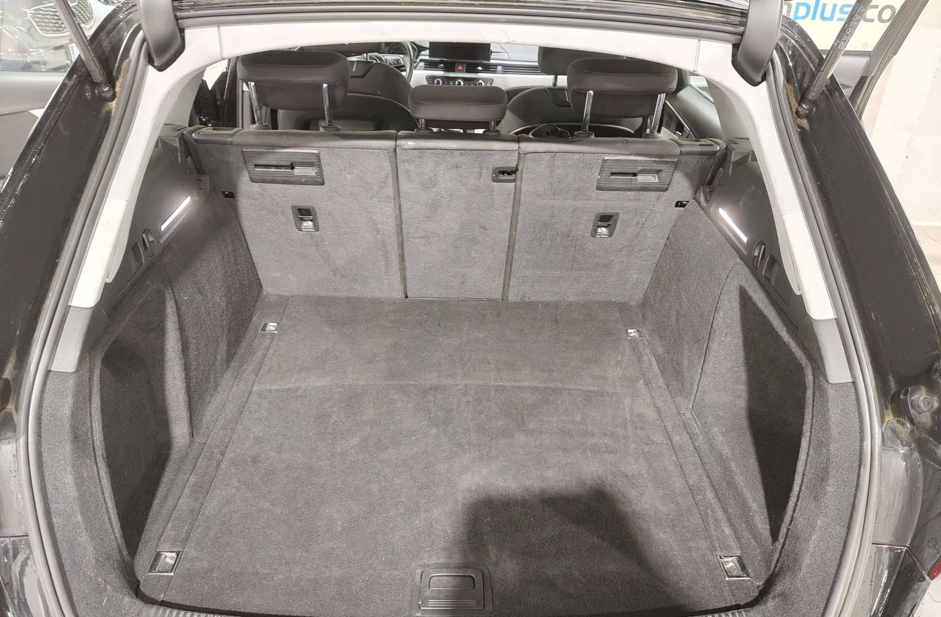 Audi A4 Avant Advanced 35 TFSI S tronic - foto 17