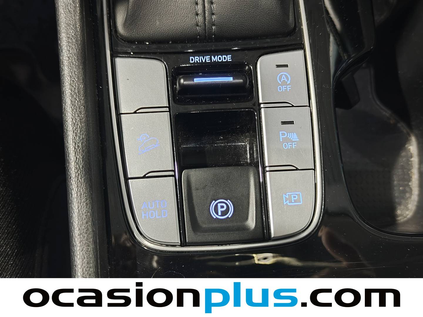 Foto Hyundai Tucson Hyundai Tucson 1.6 CRDI 48V Maxx Sky DCT (136 CV)