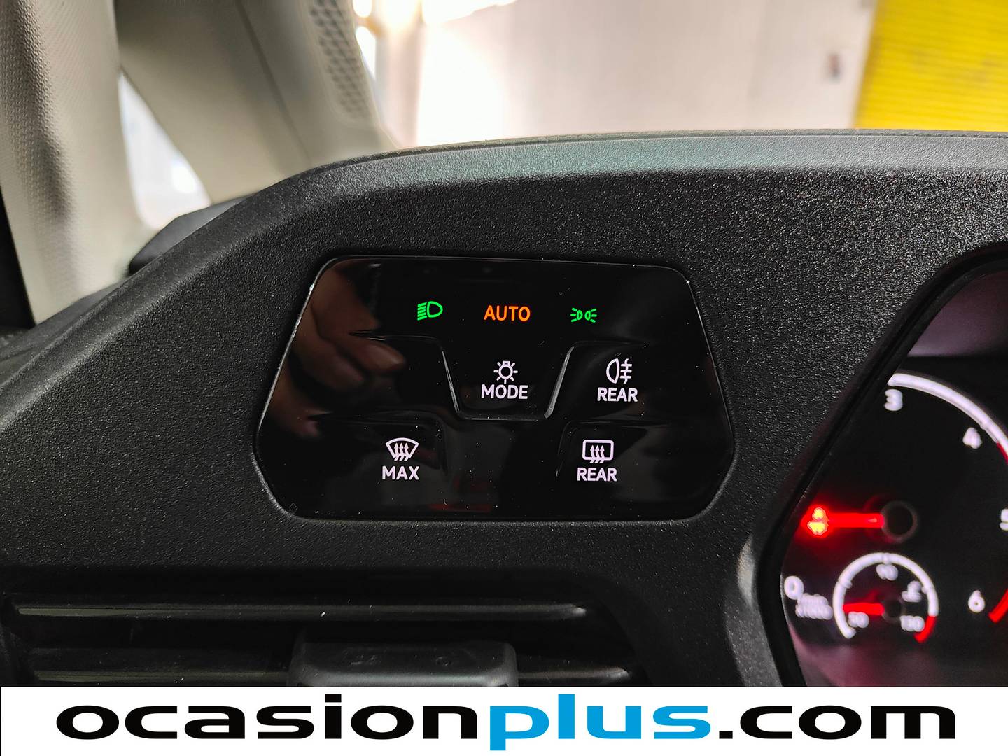 Foto Volkswagen Caddy Volkswagen Caddy Kombi Kombi 2.0 TDI (102 CV)