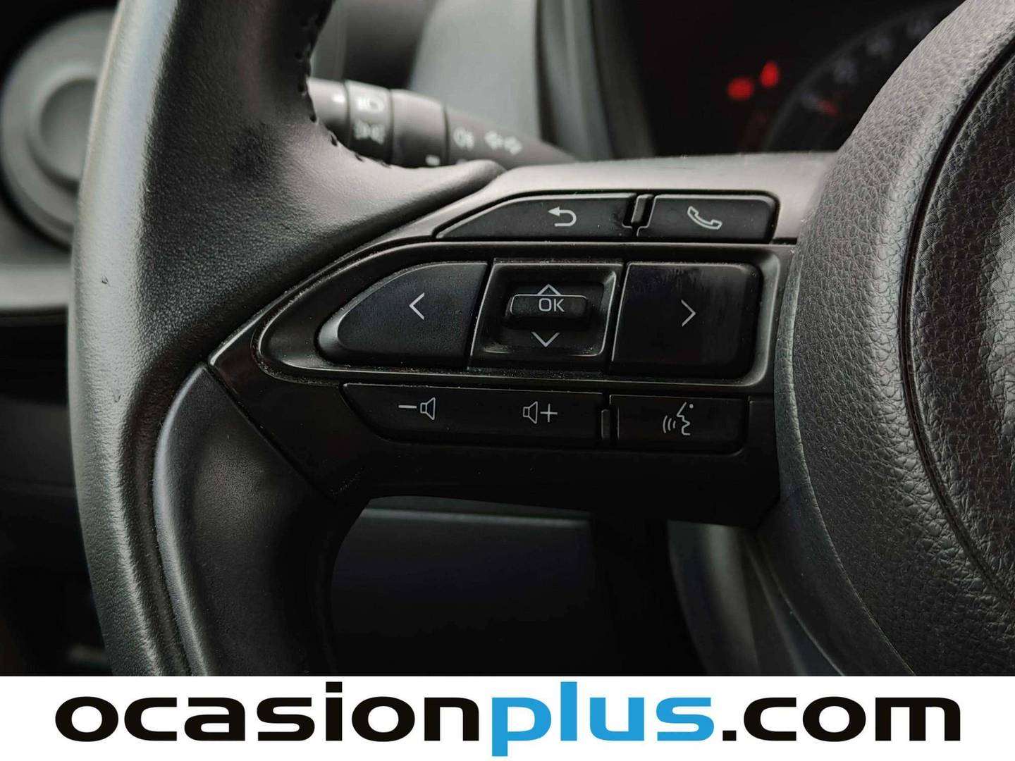 Foto Toyota Aygo X Cross Toyota Aygo X Cross 1.0 VVT-I Play (72 CV)