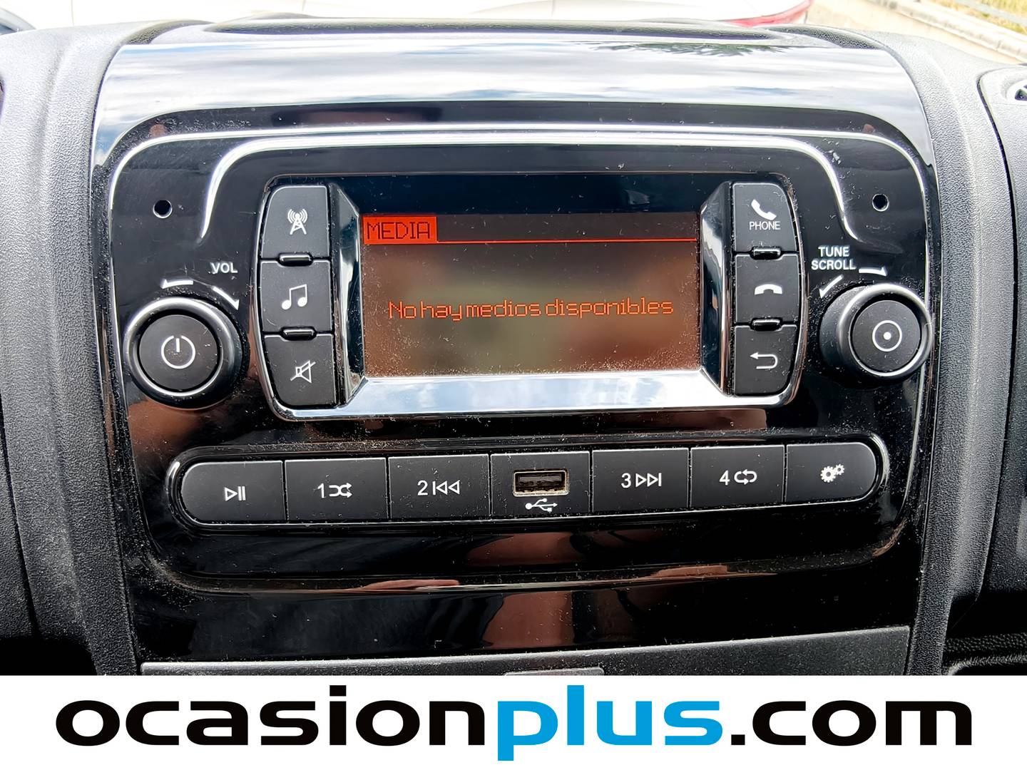 Extras y acabados del Opel Movano Opel Movano Furgon 2.2 BlueHDi Base L3H2 3.5T (140 CV)