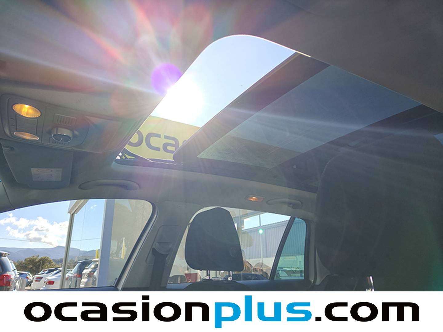 Foto Skoda Scout Skoda Scout 2.0 TDI CR DSG 4x4 (184 CV)