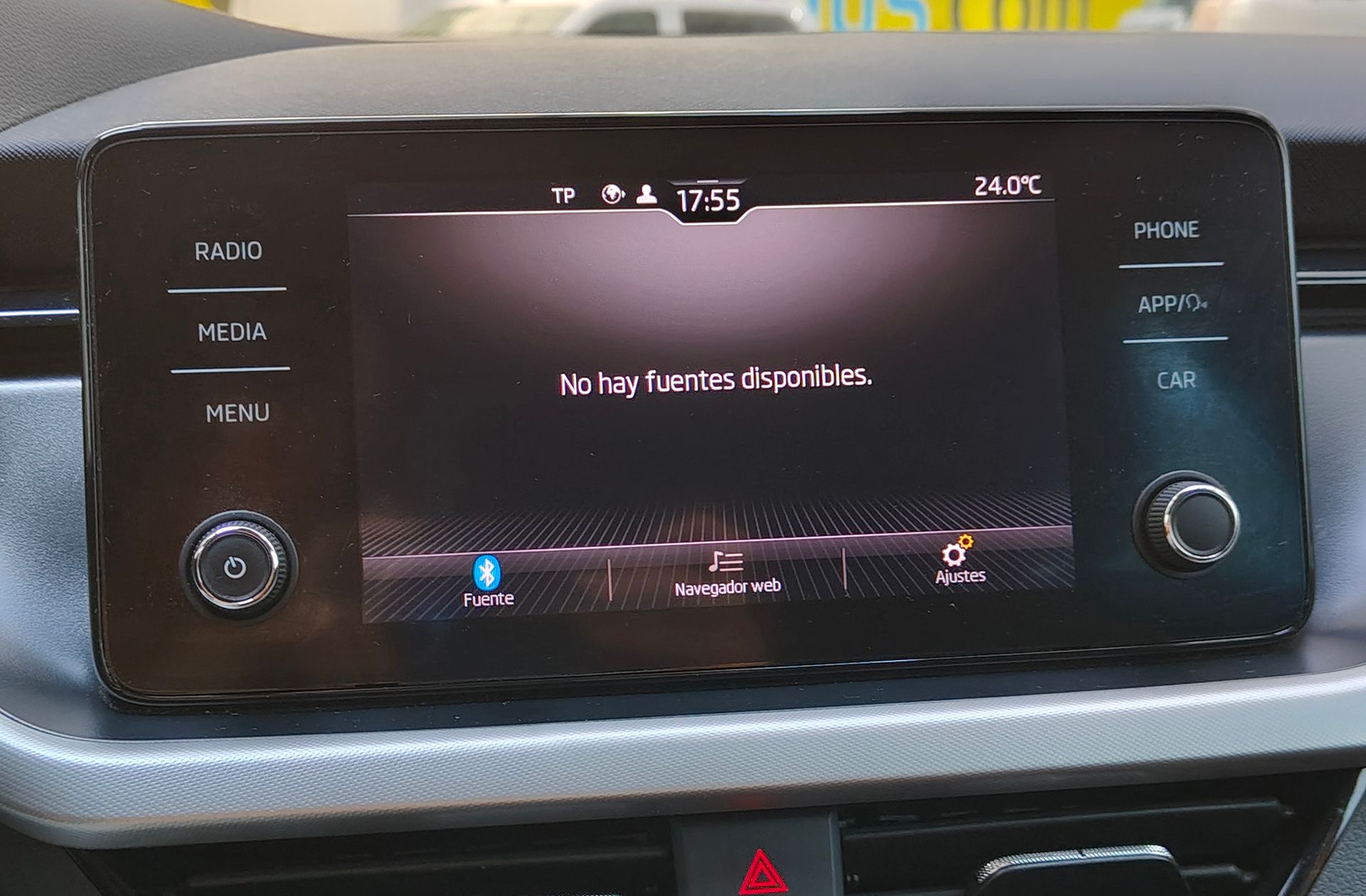 Škoda Kamiq 1.0 TSI Emotion - foto 36