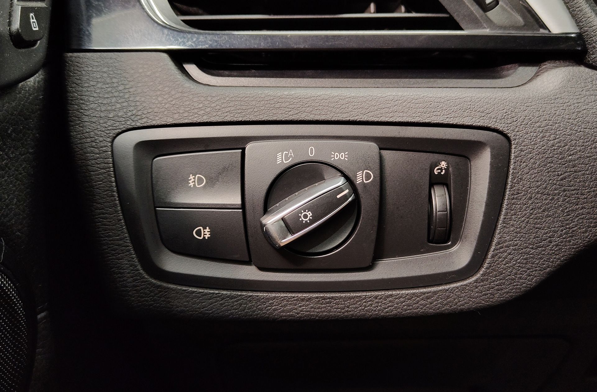BMW X1 sDrive18i - foto 11