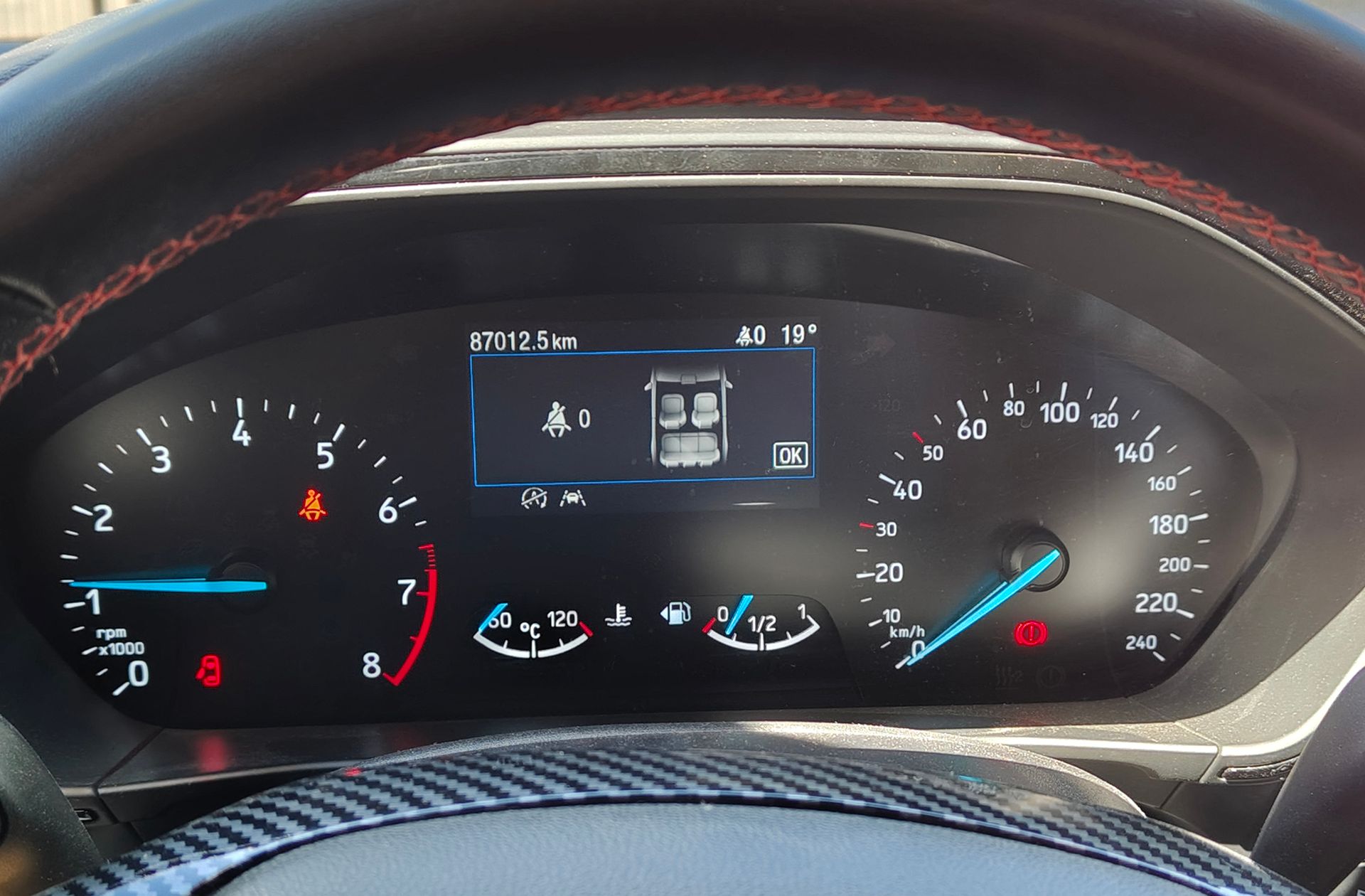 Ford Focus 1.0 EcoBoost MHEV ST-Line - foto 23