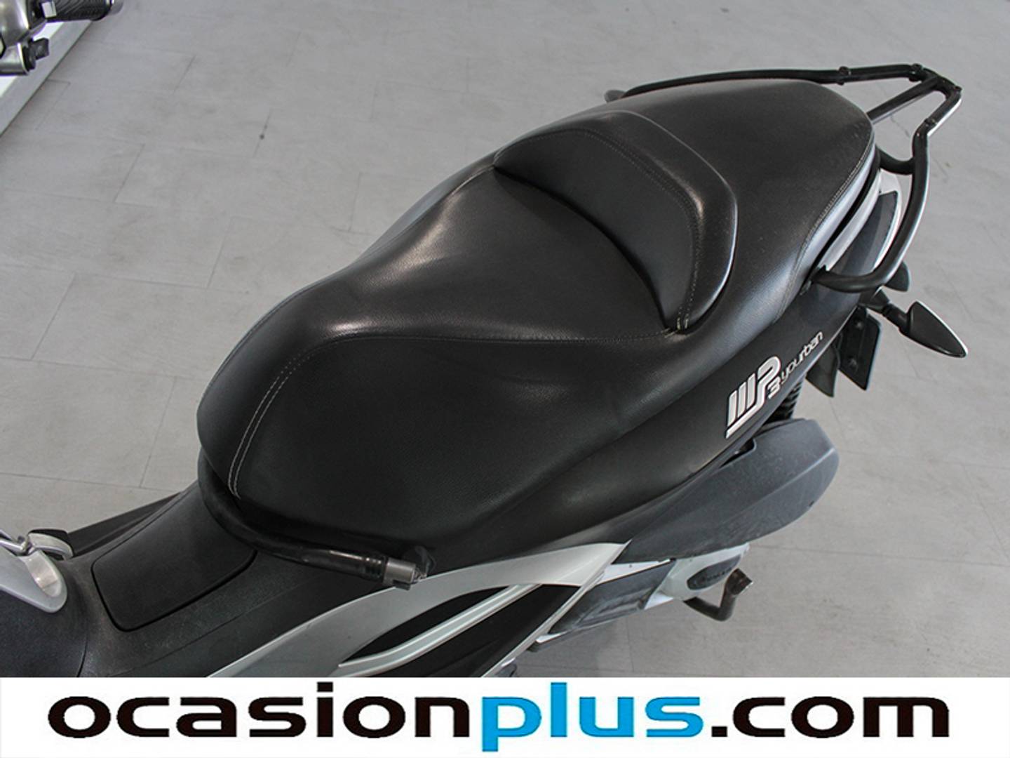 Foto Piaggio MP3 Yourban 300 LT Piaggio MP3 Yourban 300LT