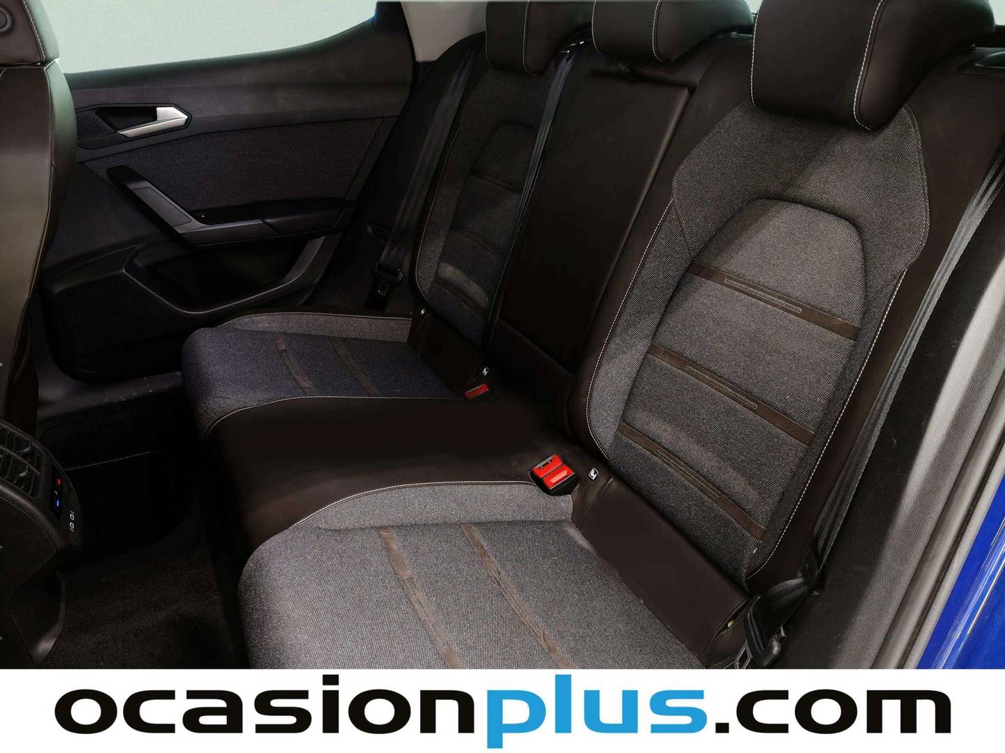 Foto asientos traseros Seat León Seat León 1.5 TSI S&S Xcellence Launch Pack L (150 CV)