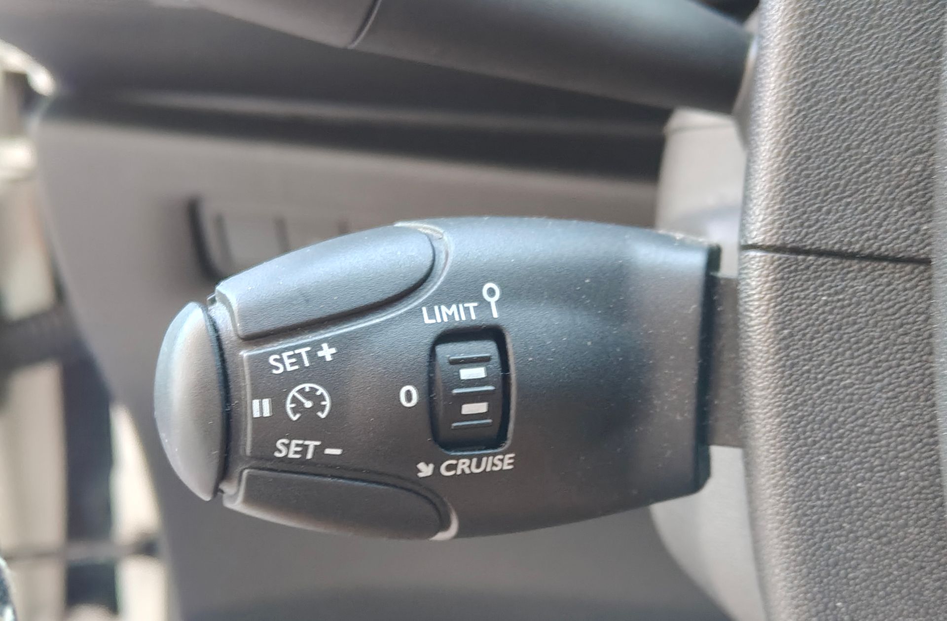 DS 3 BlueHDi 100 Style - foto 22