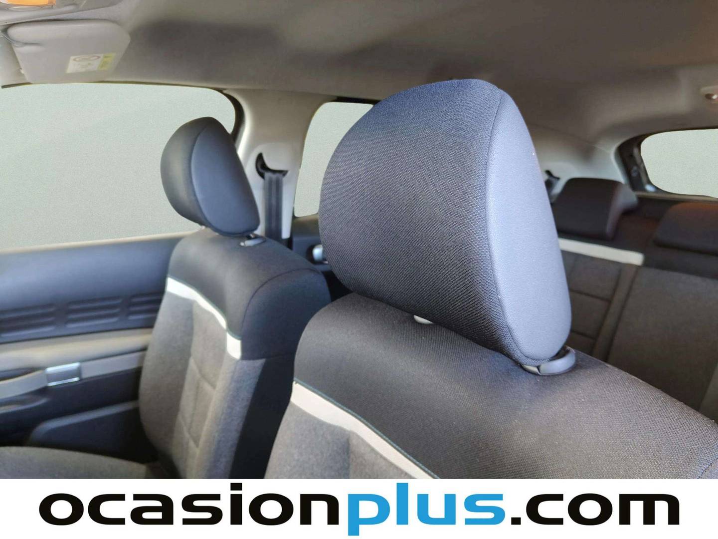 Equipamiento del Citroën C4 Cactus Citroen C4 Cactus PureTech 110 S&S Feel (110 CV)