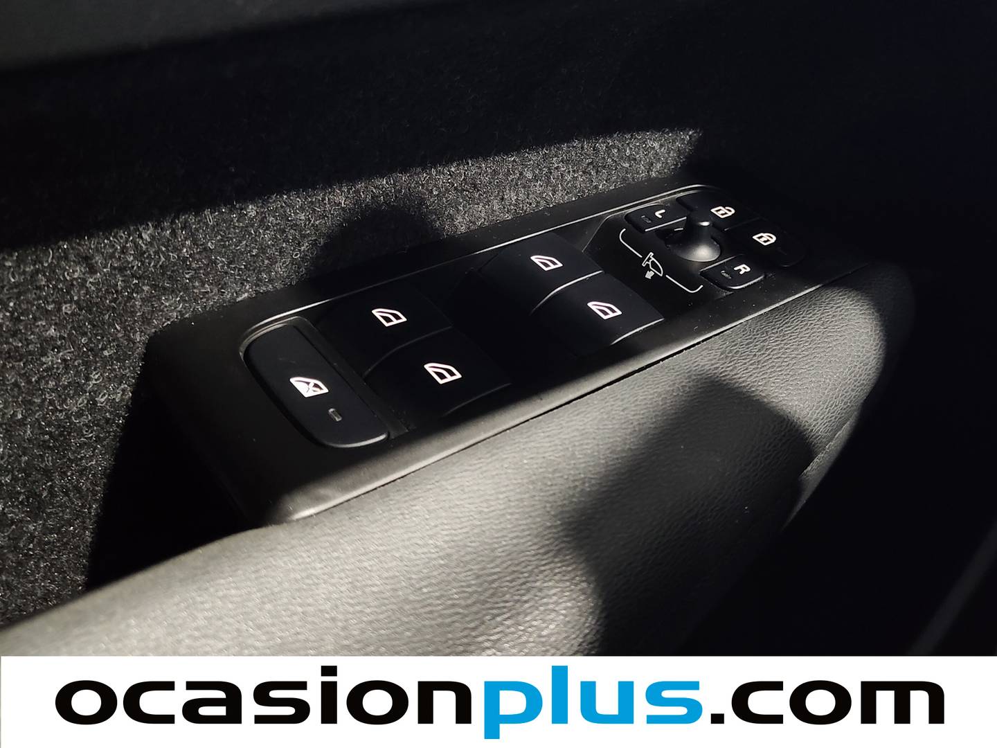 Volvo XC40 Volvo XC40 T2 Momentum Core (129 CV) de segunda mano