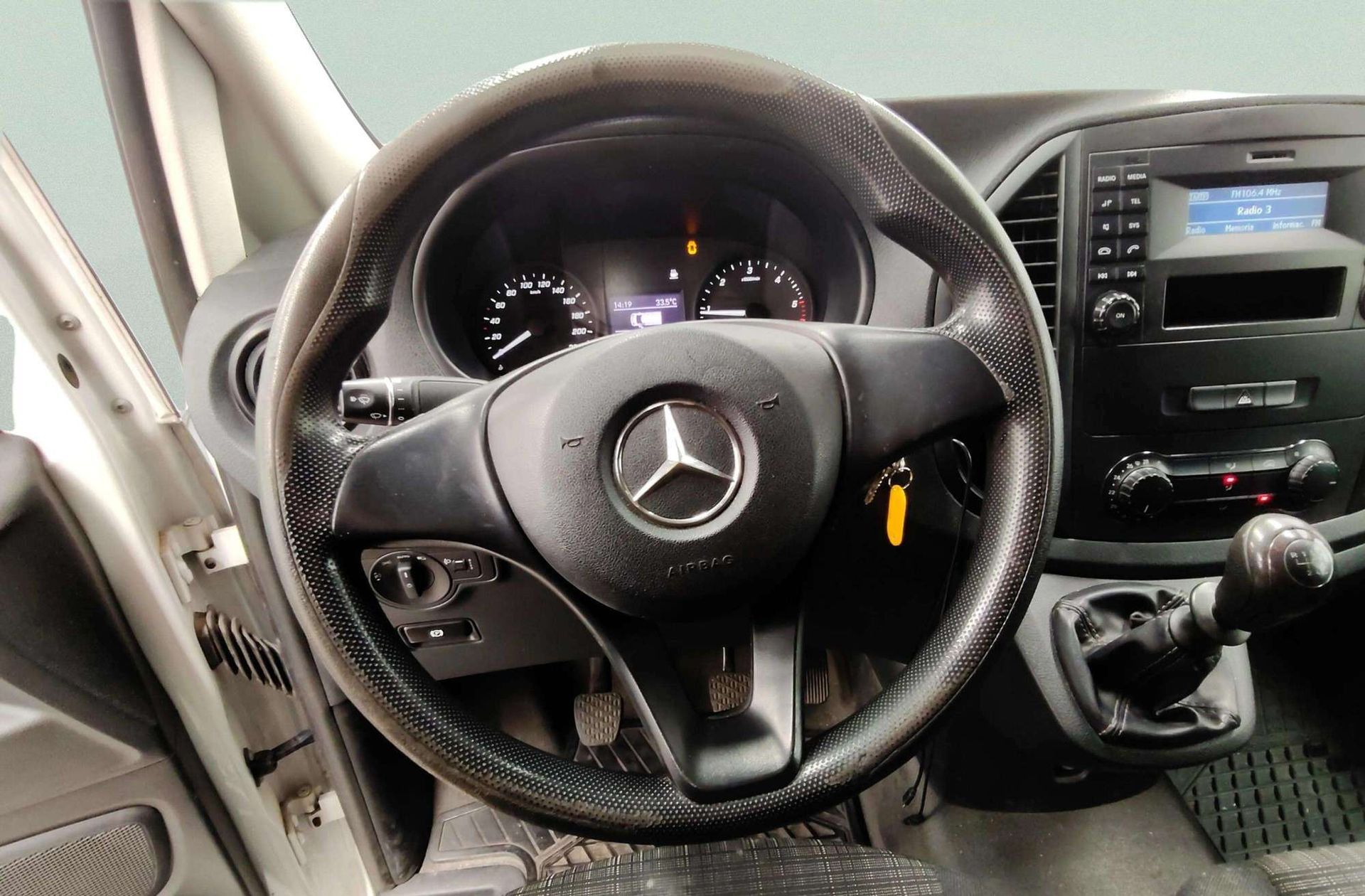 Mercedes-Benz Vito Furgon 109 CDI Compacta - foto 16