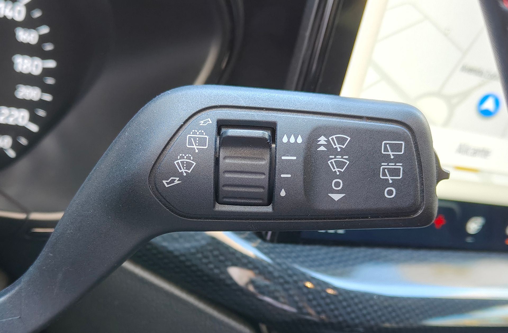 Ford Focus 1.0 EcoBoost MHEV ST-Line - foto 30