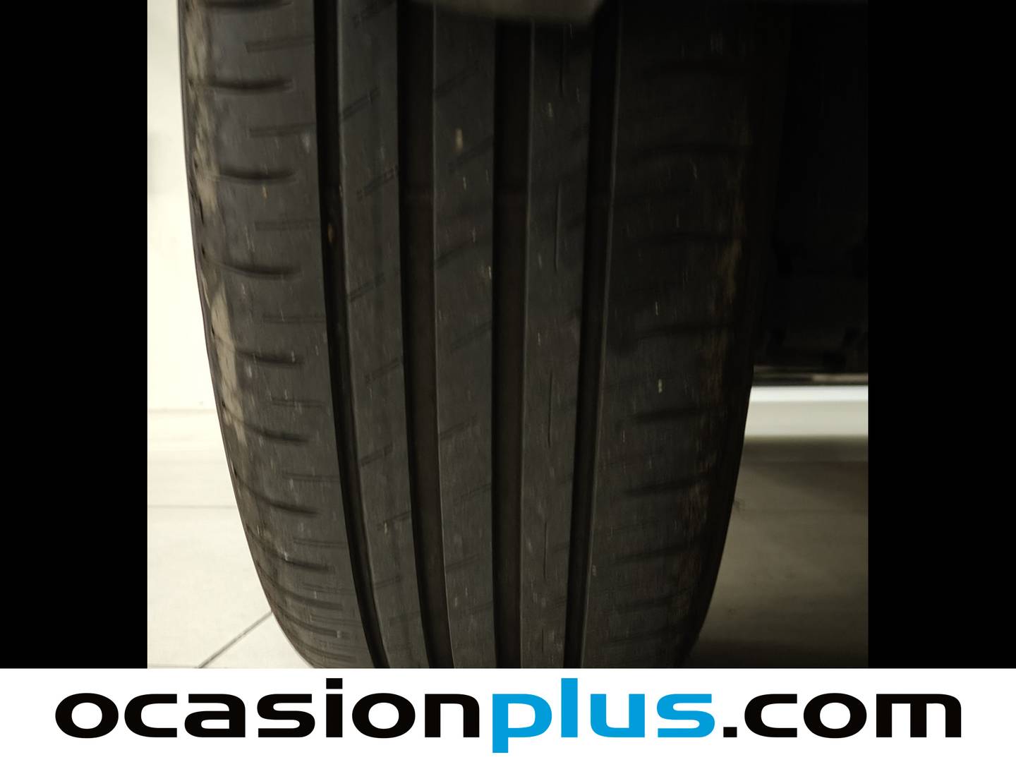 Foto Seat Arona SEAT Arona 1.0 TSI S&S FR XL (115 CV)