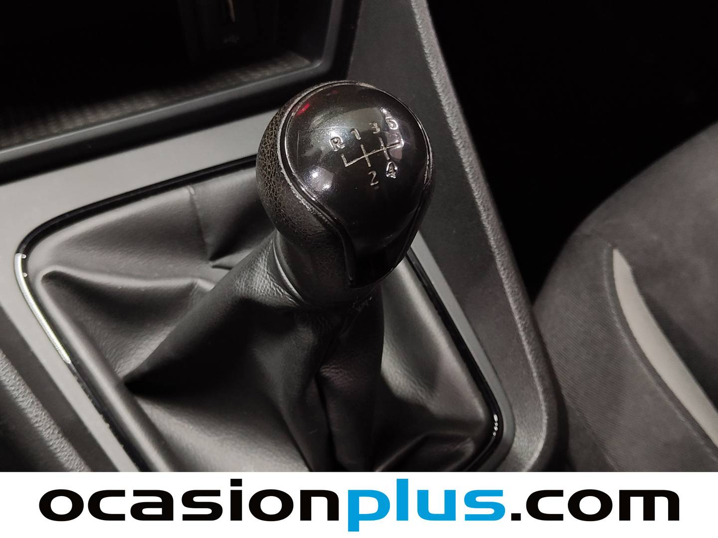 Seat León Seat León 1.6 TDI S&S Reference (110 CV) de segunda mano