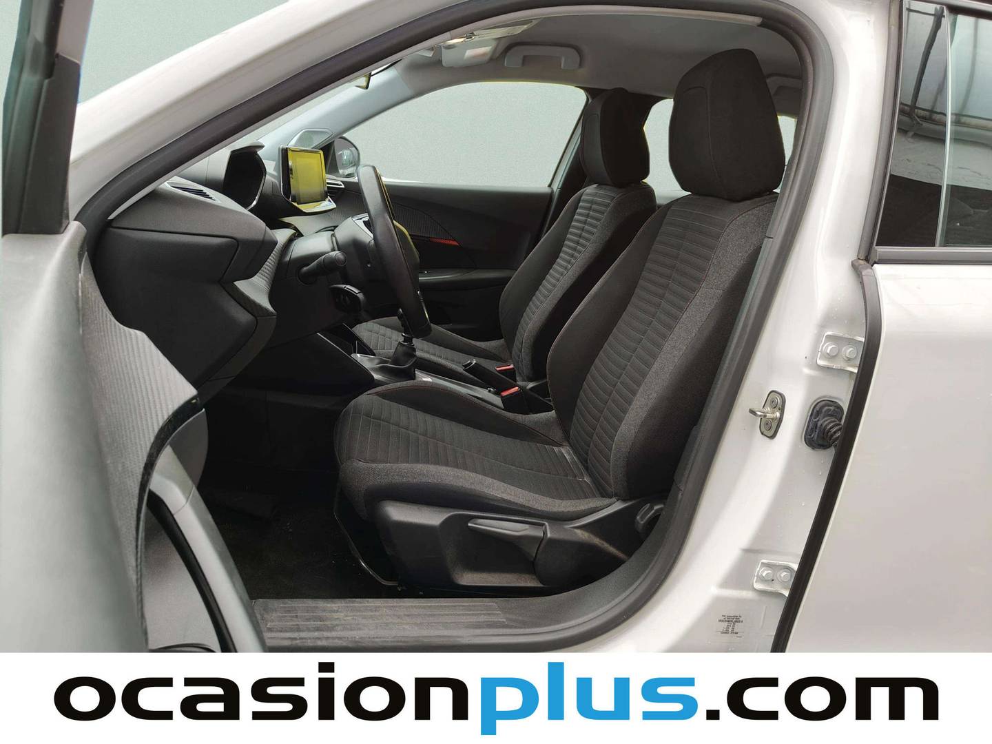 Foto asientos delanteros Peugeot 2008 Peugeot 2008 PureTech 100 S&S Active (100 CV)