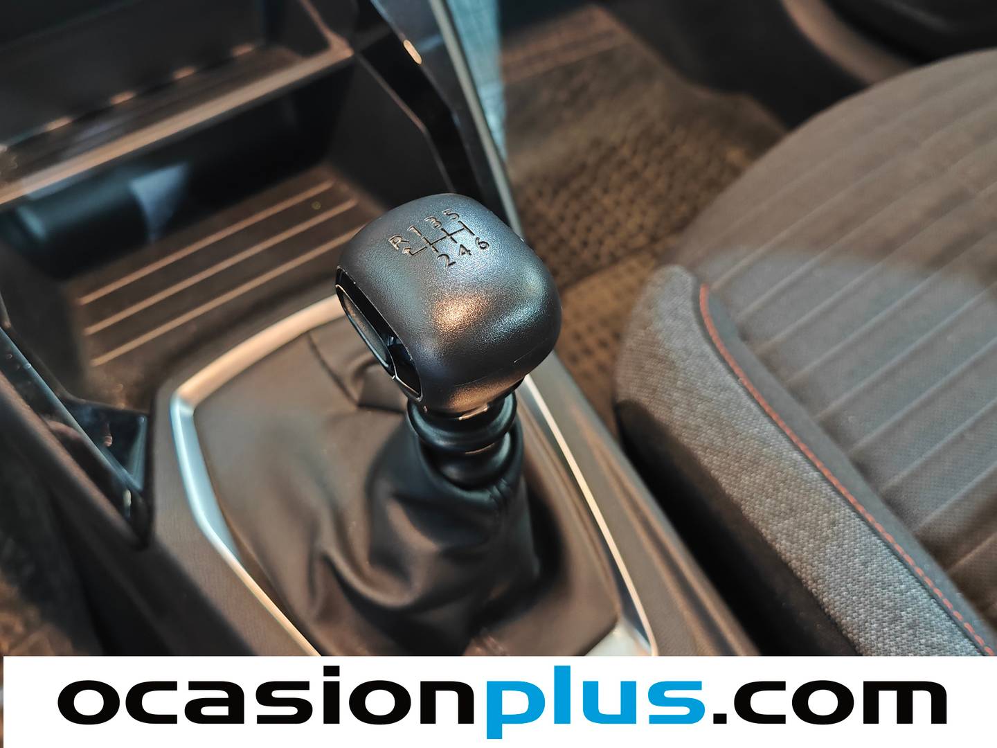 Peugeot 208 Peugeot 208 BlueHDi 73kW (100CV) Active de segunda mano