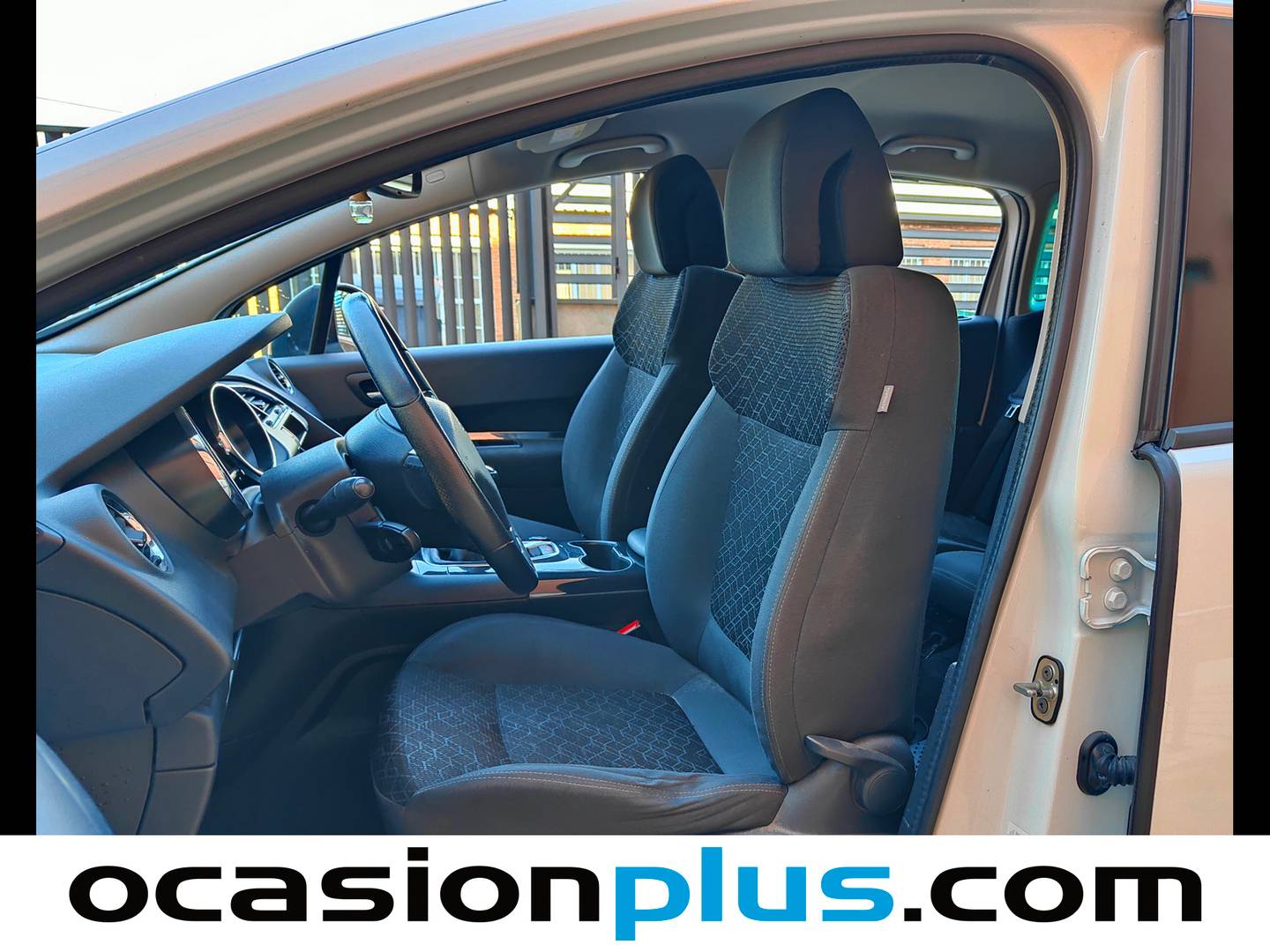 Foto asientos delanteros Peugeot 3008 Peugeot 3008 1.6 BlueHDI FAP Style (120 CV)