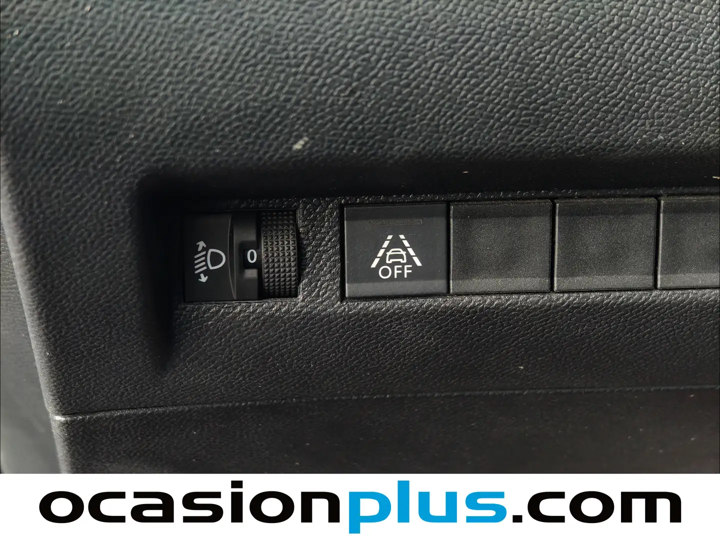 Foto Peugeot 2008 Peugeot 2008 PureTech 100 S&S Allure (100 CV)