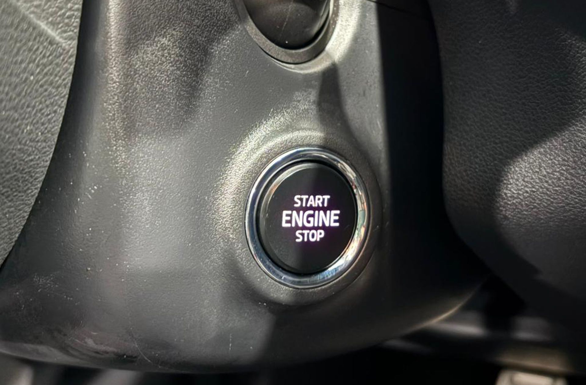 Škoda Kamiq 1.0 TSI Sport - foto 30