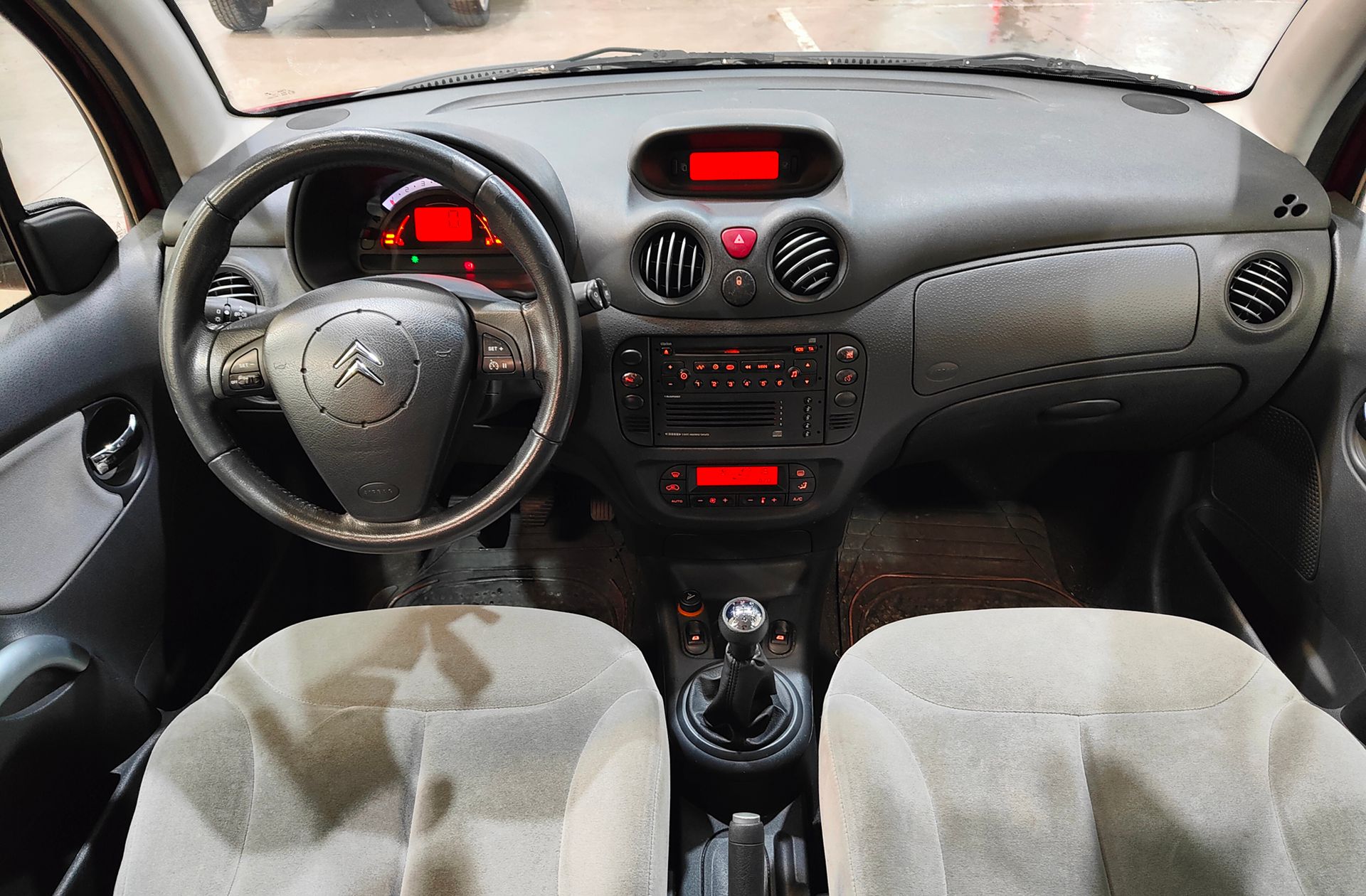 Citroën C3 1.4 HDi Exclusive - foto 6