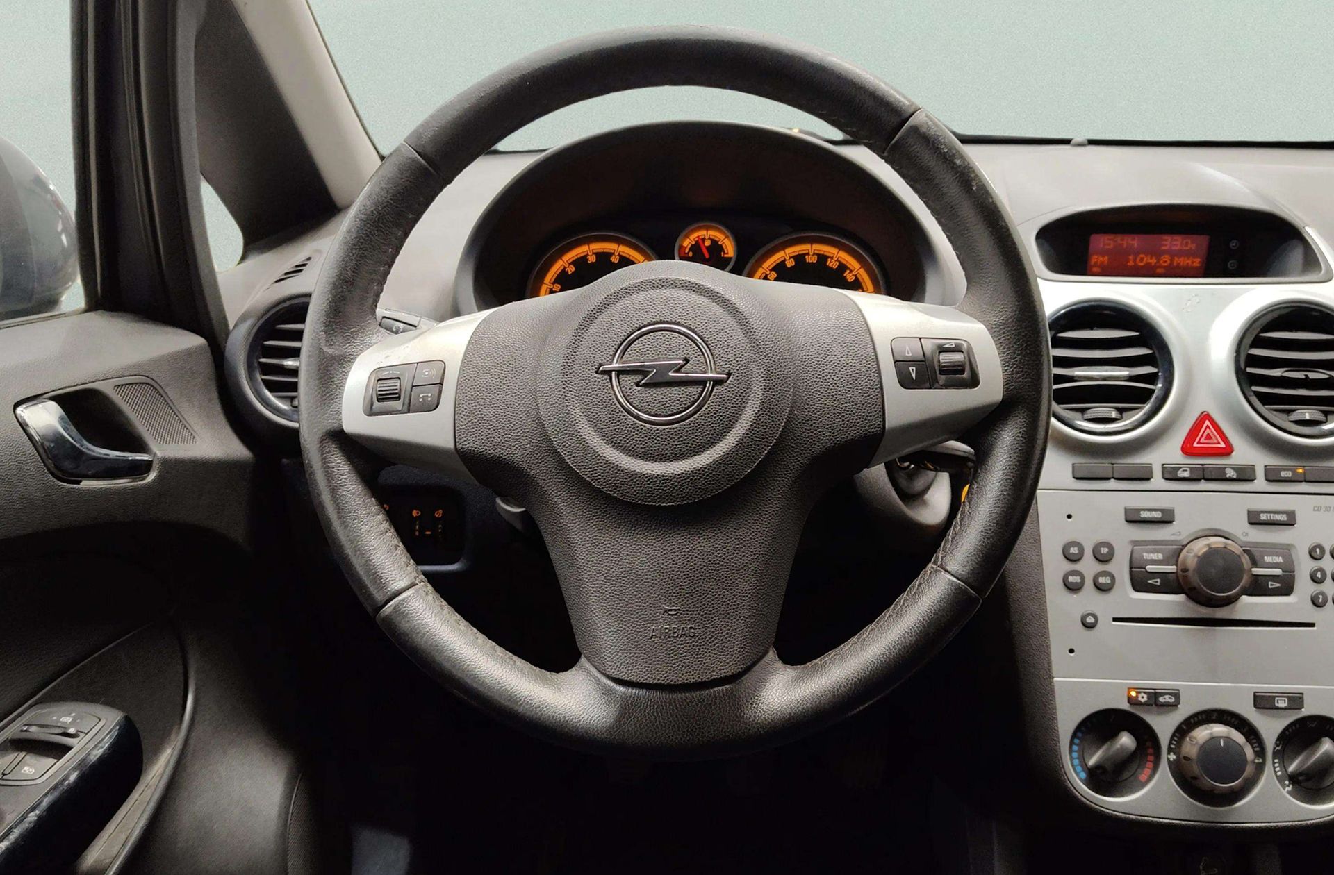 Opel Corsa 1.2 Selective - foto 22