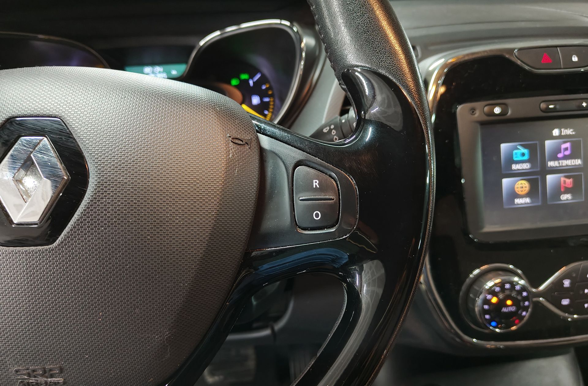 Renault Captur Zen Energy dCi EDC - foto 26