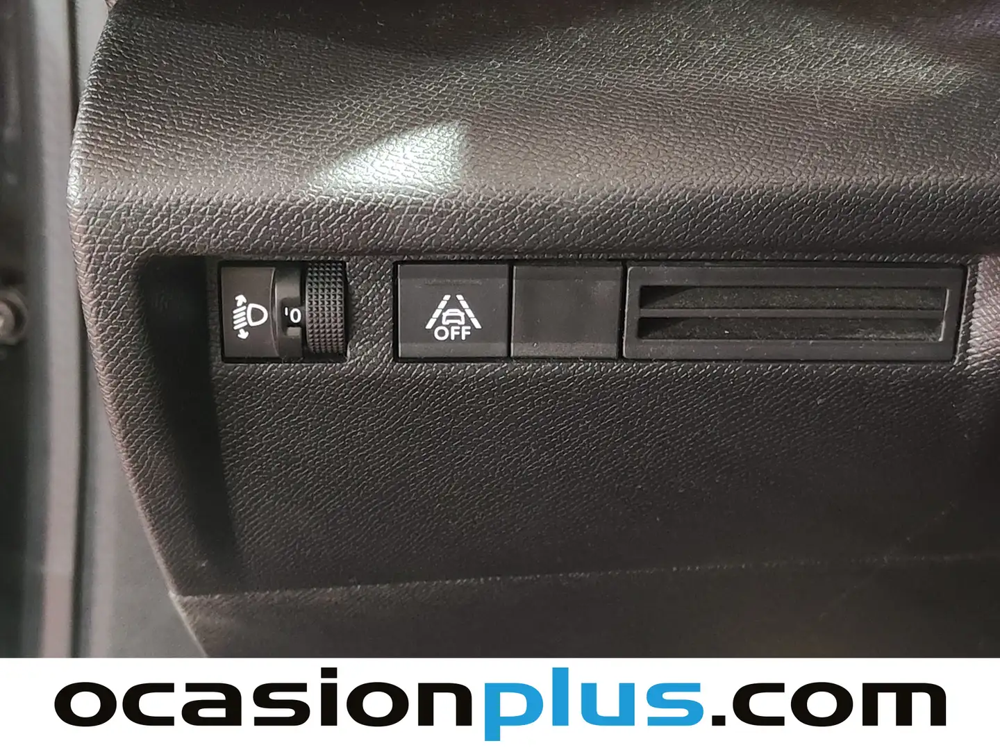 Foto Citroën C4 Citroen C4 PureTech 130 S&S 6v Feel Pack (130 CV)