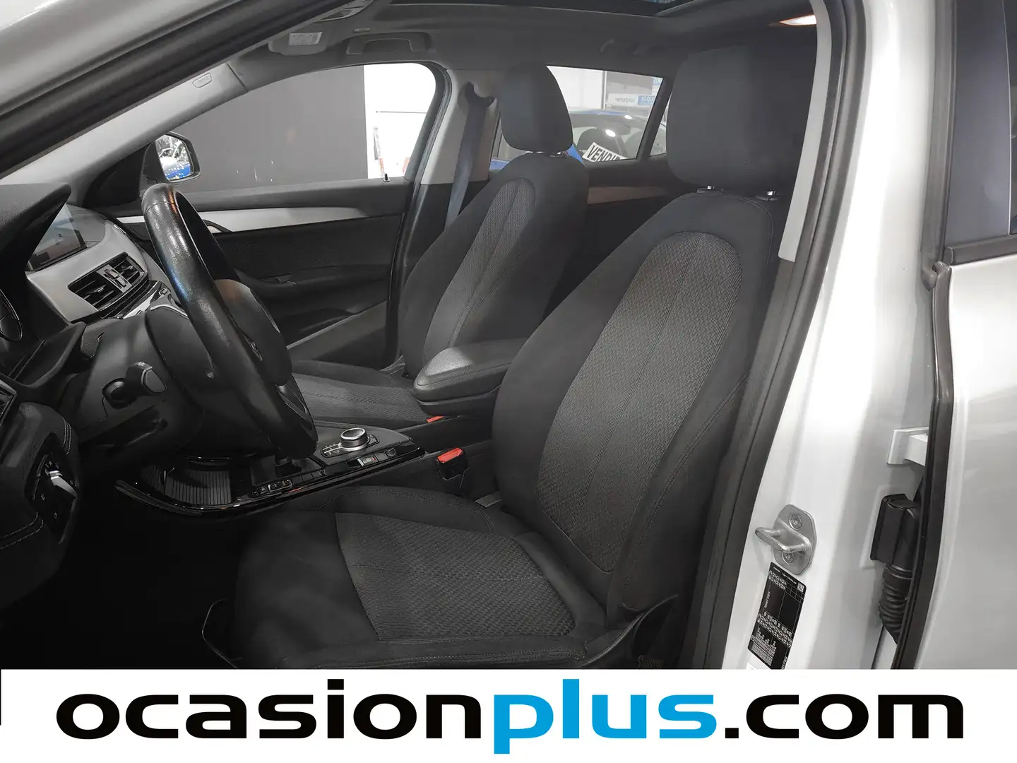 Foto BMW X2 BMW X2 sDrive18i (140 CV)