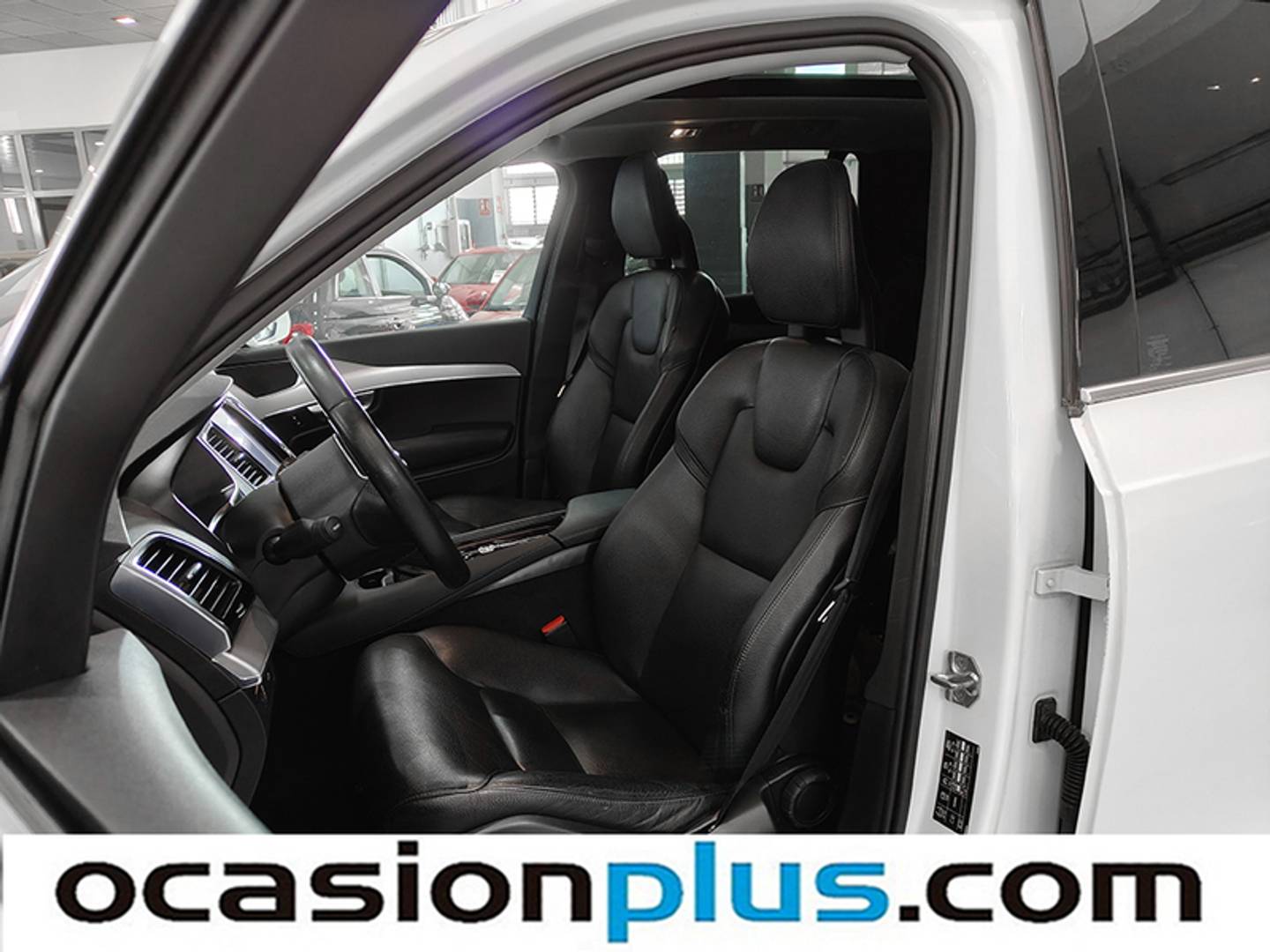 Foto Volvo XC90 Volvo XC90 D5 Momentum AWD Auto (225 CV) 7 Plazas