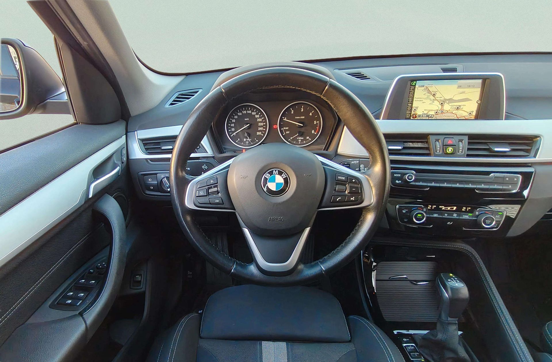 BMW X1 sDrive18d - foto 22