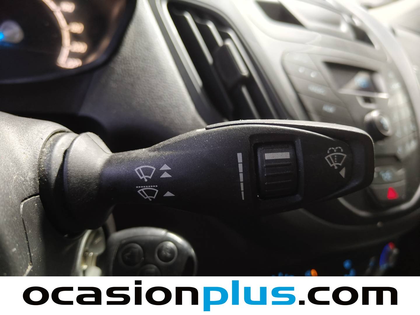 Equipamiento del Ford Tourneo Courier Ford Tourneo Courier 1.5 TDCi Ambiente (75 CV)