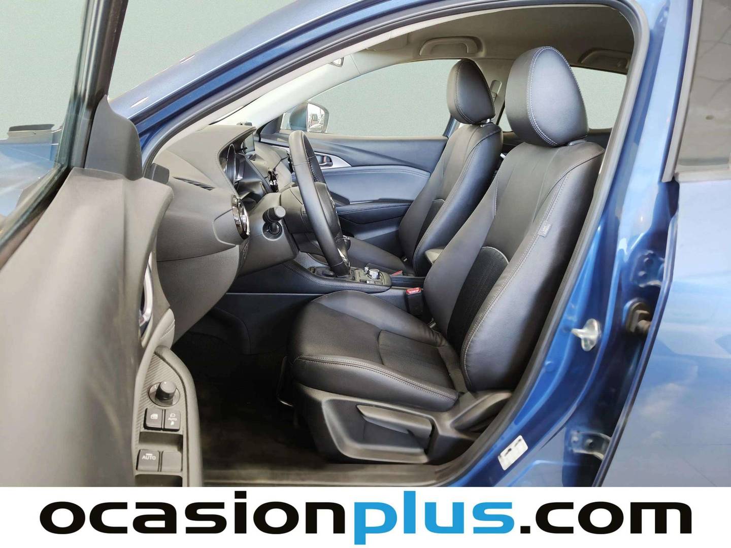 Foto asientos delanteros Mazda CX-3 Mazda CX-3 2.0 G Zenith 2WD (121 CV)