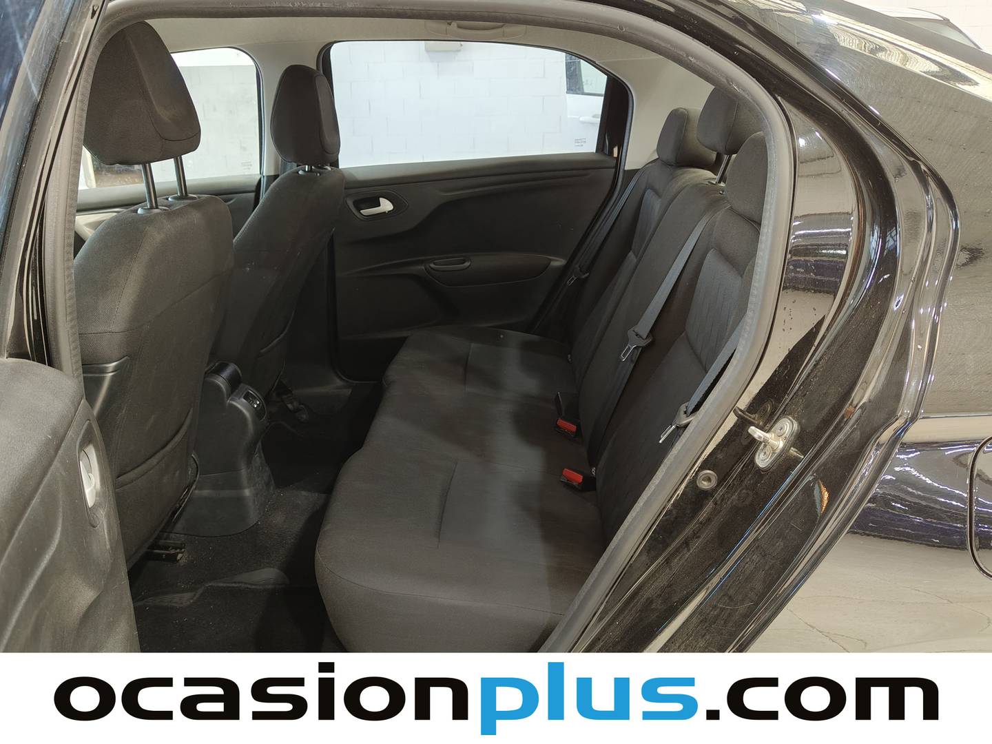 Foto asientos traseros Citroën C-Elysée Citroën C-Elysee BlueHDi 100 Shine (102 CV)