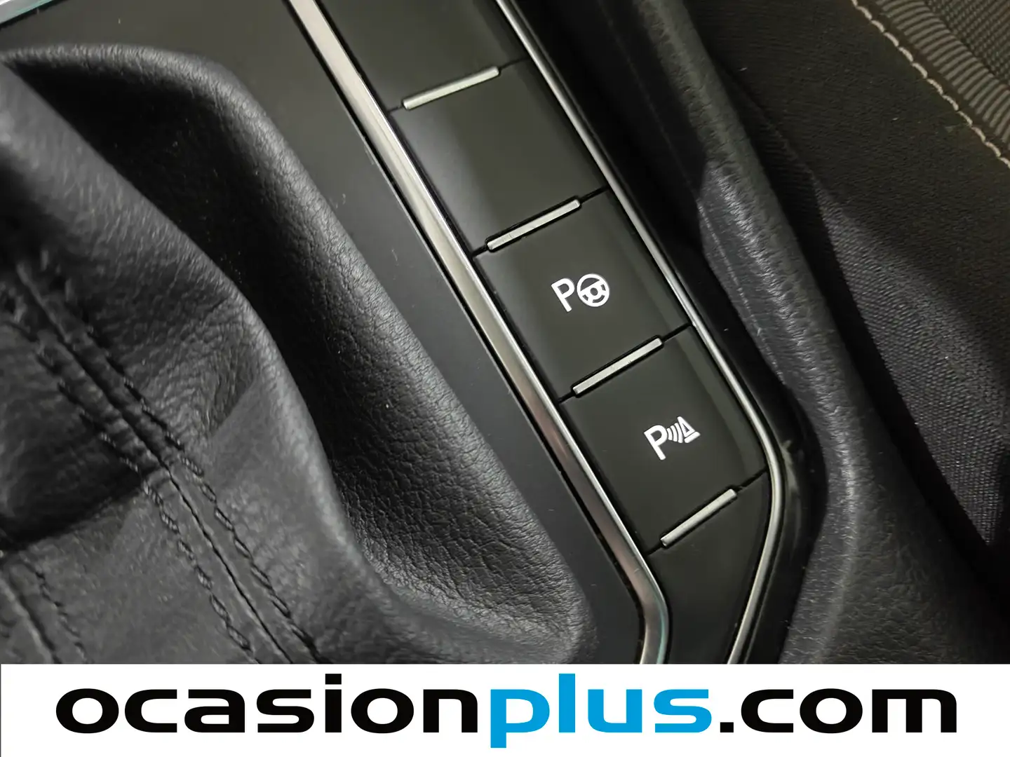 Foto Volkswagen Golf Sportsvan Volkswagen Golf Sportsvan 1.6 TDI Sport BMT DSG (110 CV)