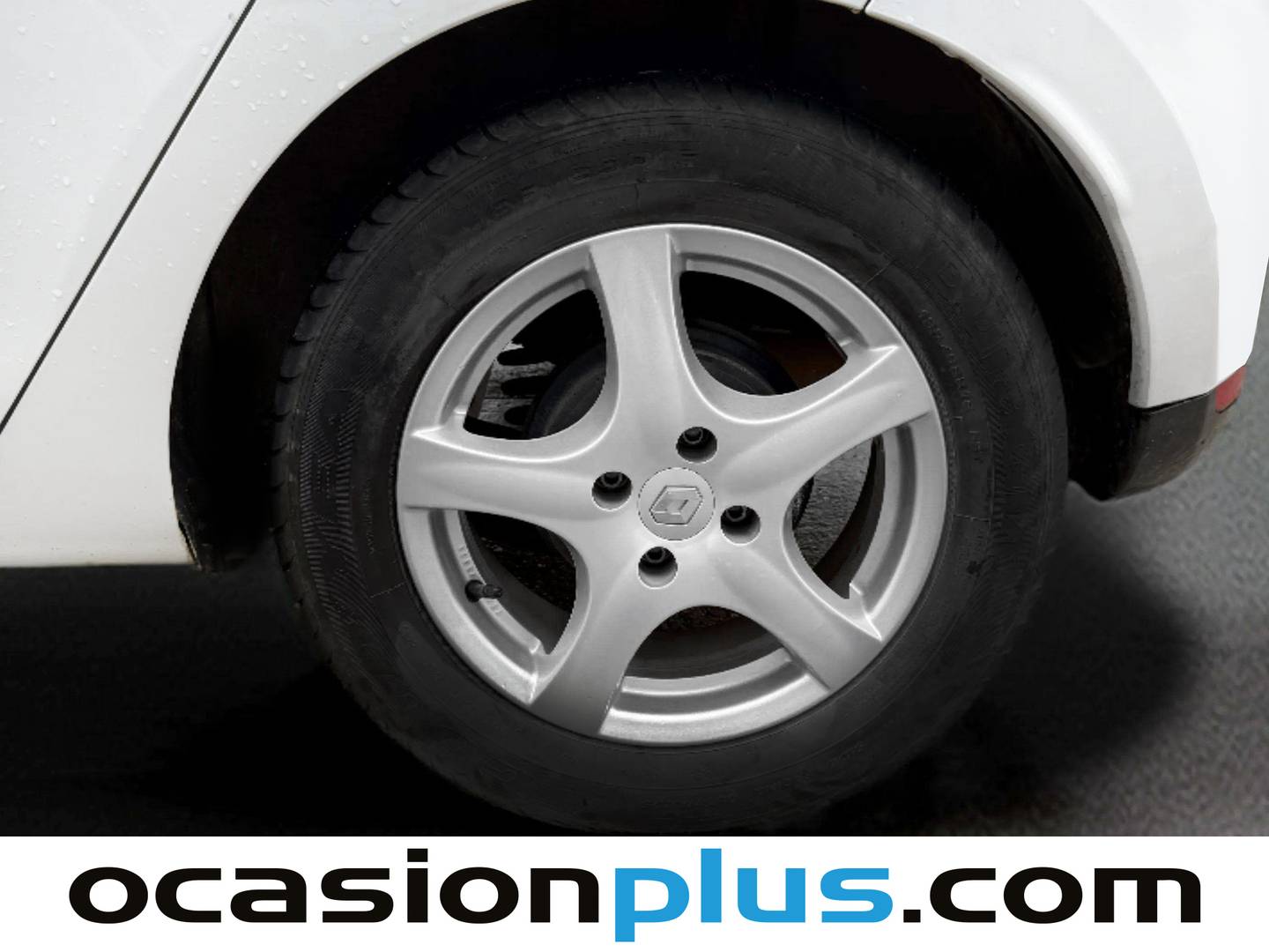 Foto Renault Clio Renault Clio 1.2 16v Authentique (75 CV)