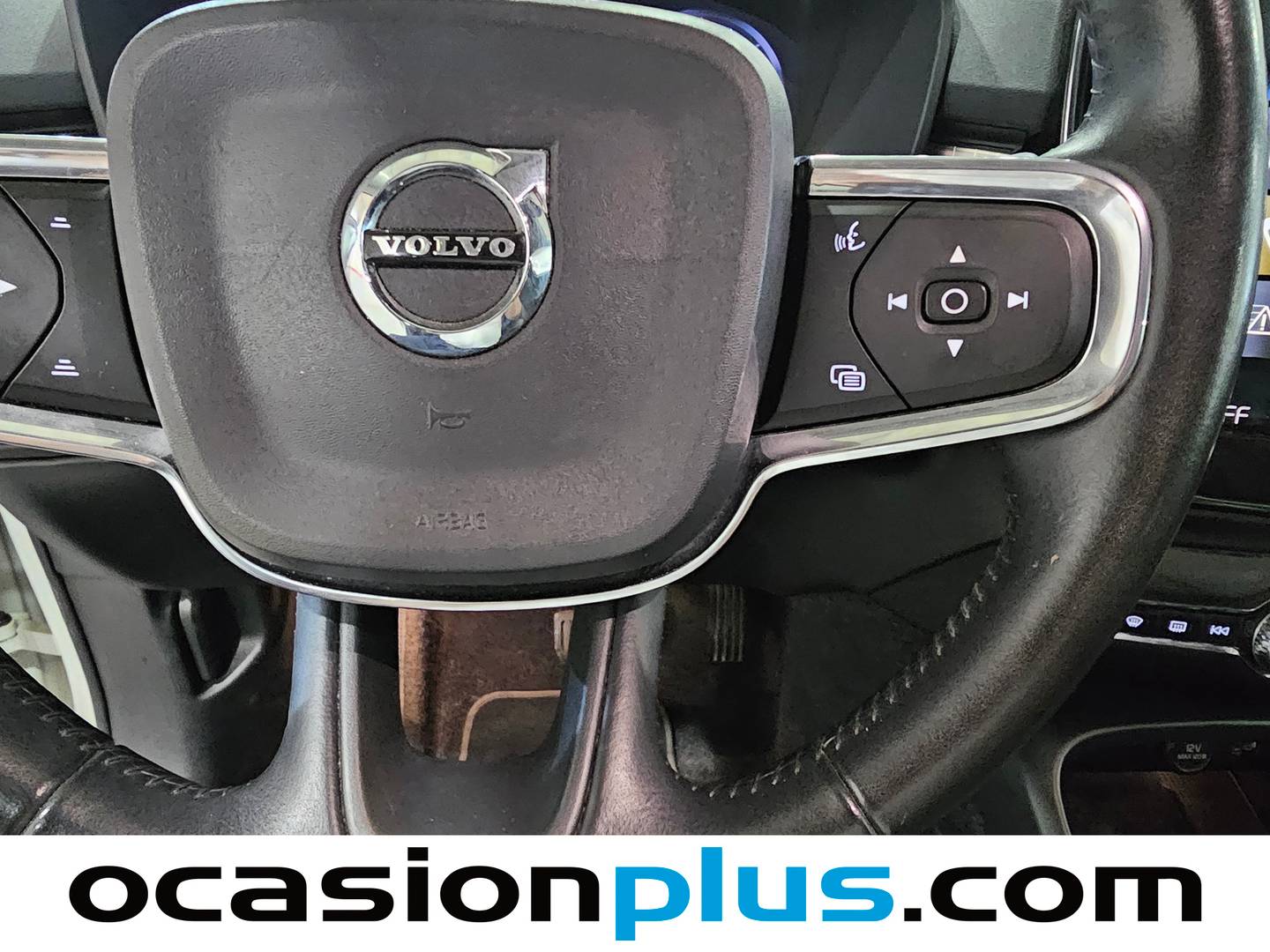 Volvo XC40 Volvo XC40 D3 Momentum AWD Auto (150 CV) al mejor precio