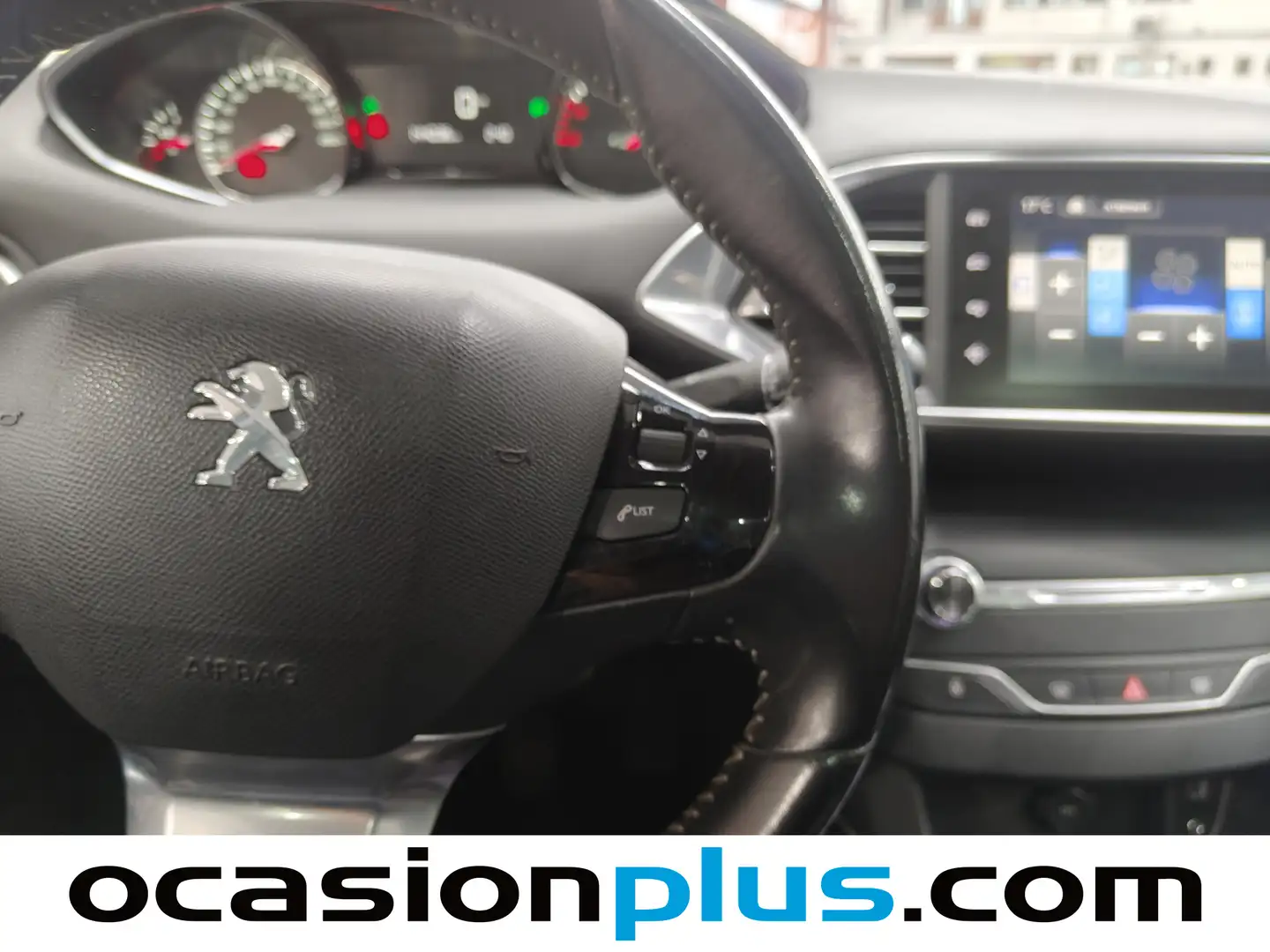 Foto Peugeot 308 Peugeot 308 SW BlueHDI 120 S&S Allure (120 CV)